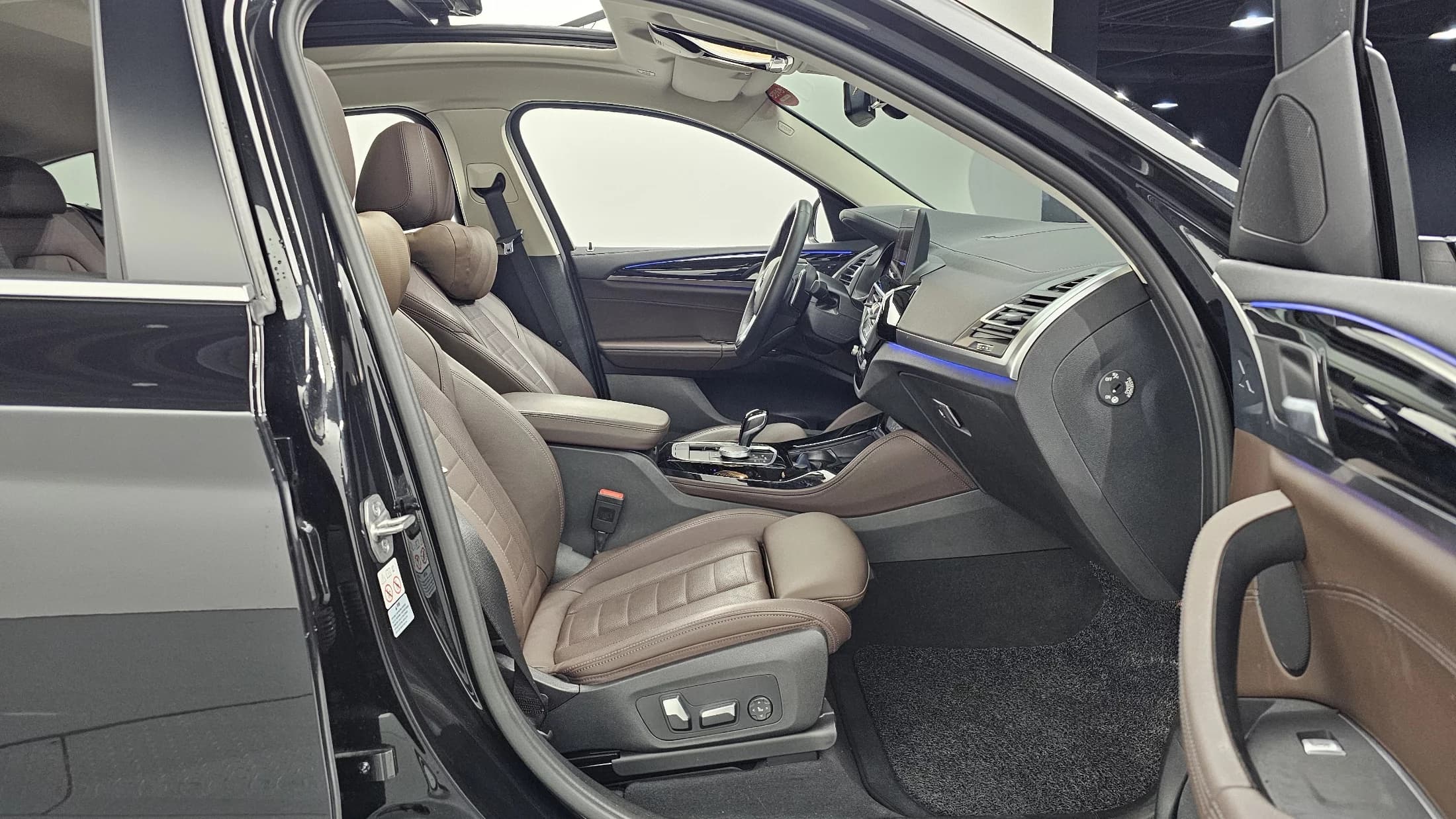 BMW X4 xDrive20i xLine, 2022 г. 58645 км. — фото 10