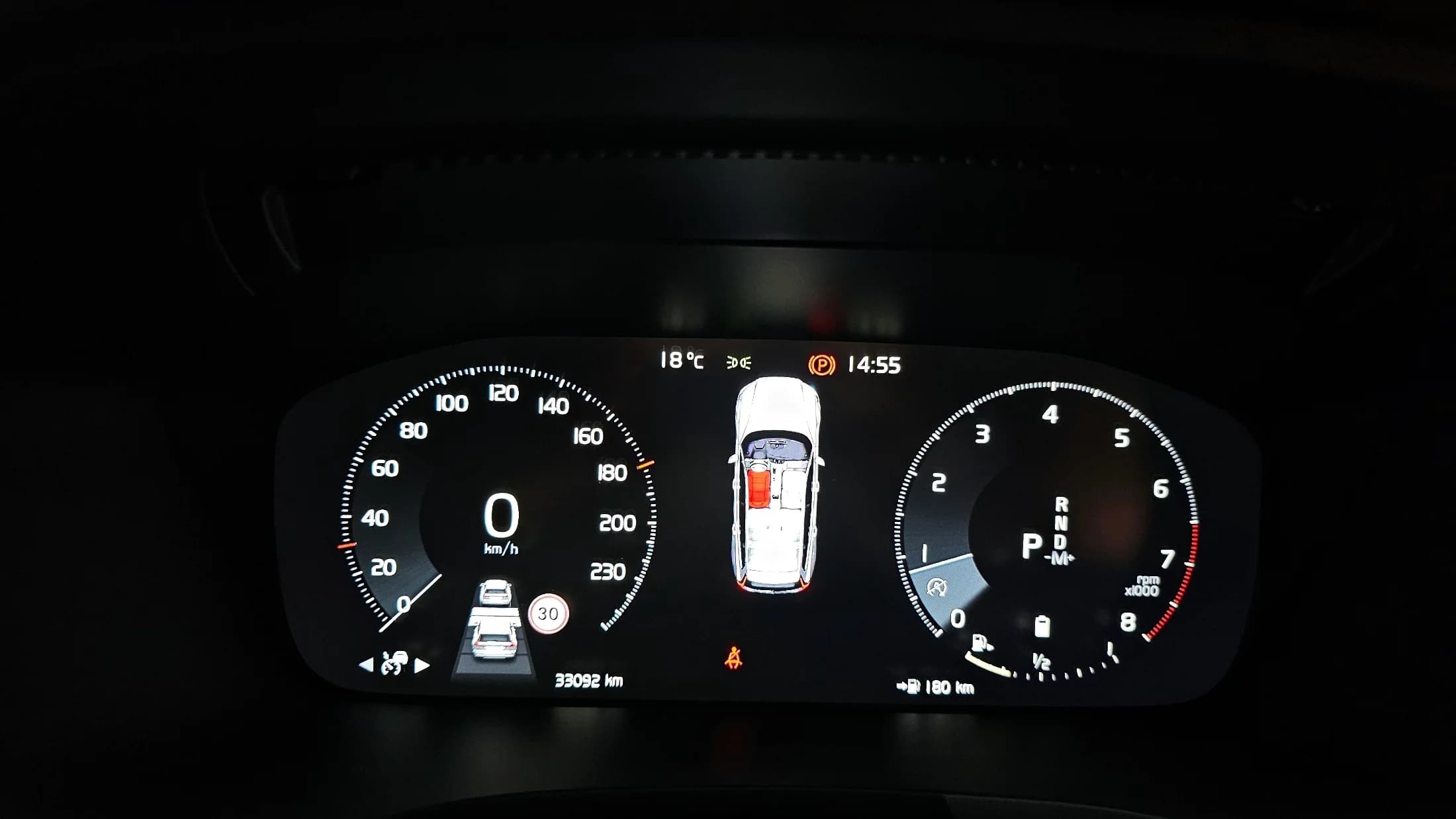 Volvo V60 B5 Pro AWD, 2022 г. 33183 км. — фото 8