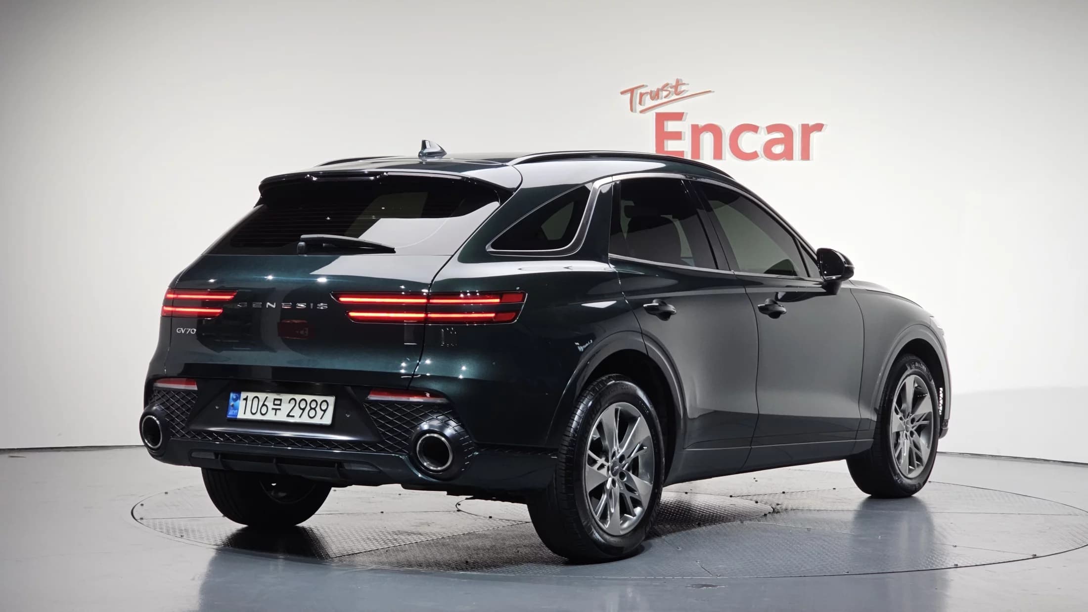 Genesis GV70 2.5T Gasoline 2WD, 2022 г. 33668 км. — фото 2