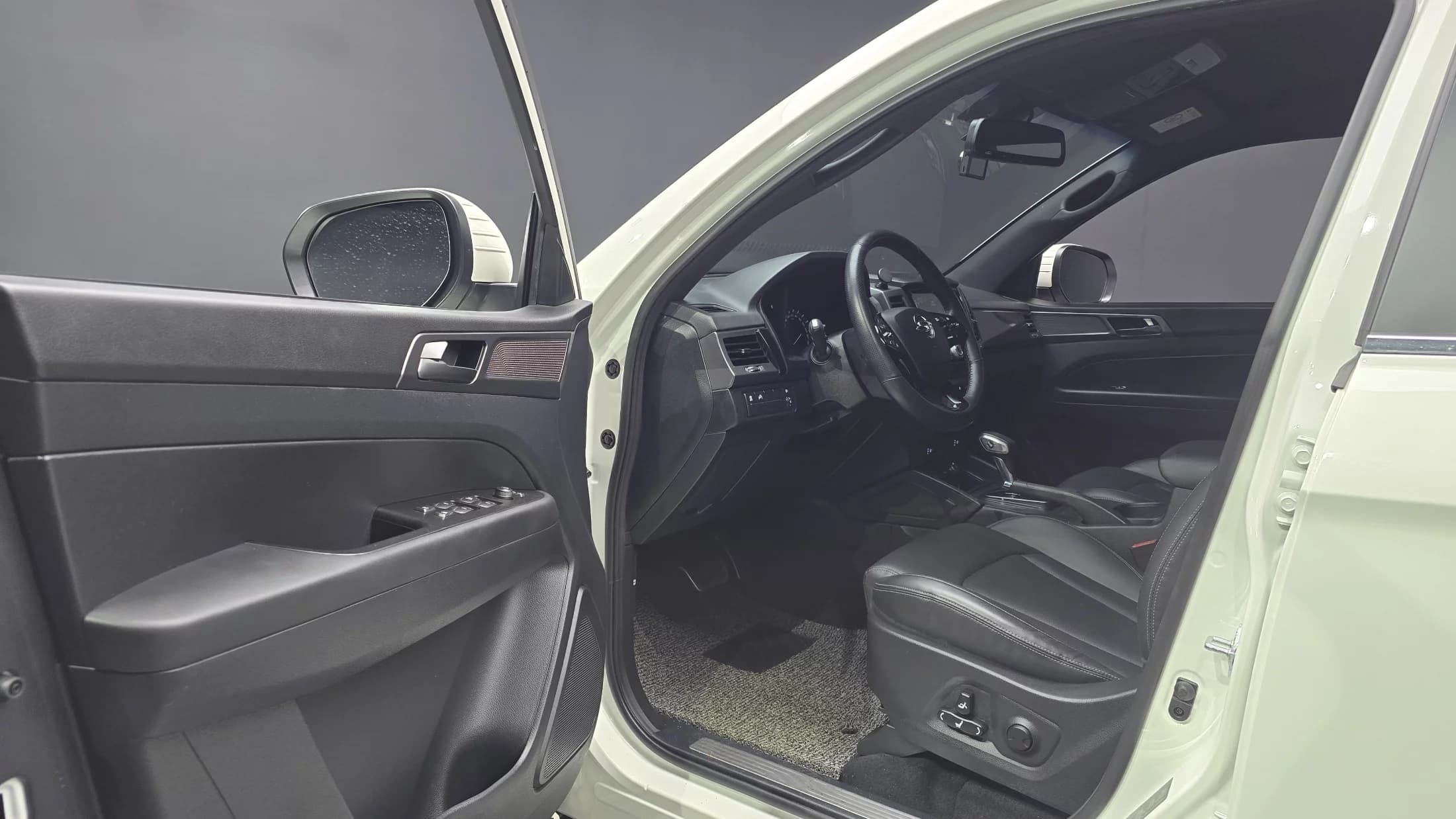 SsangYong Rexton Diesel 2.2 4WD Prestige, 2021 г. 25037 км. — фото 10