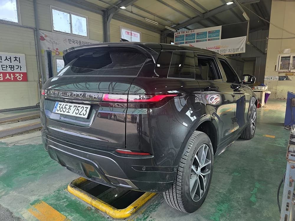 Land Rover RANGE ROVER EVOQUE P250 Dynamic SE, 2024 г. 4413 км. — фото 3