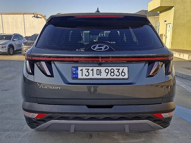Hyundai Tucson HEV 1.6 2WD Inspiration, гибрид, 2023 г. 14543 км. — фото 6