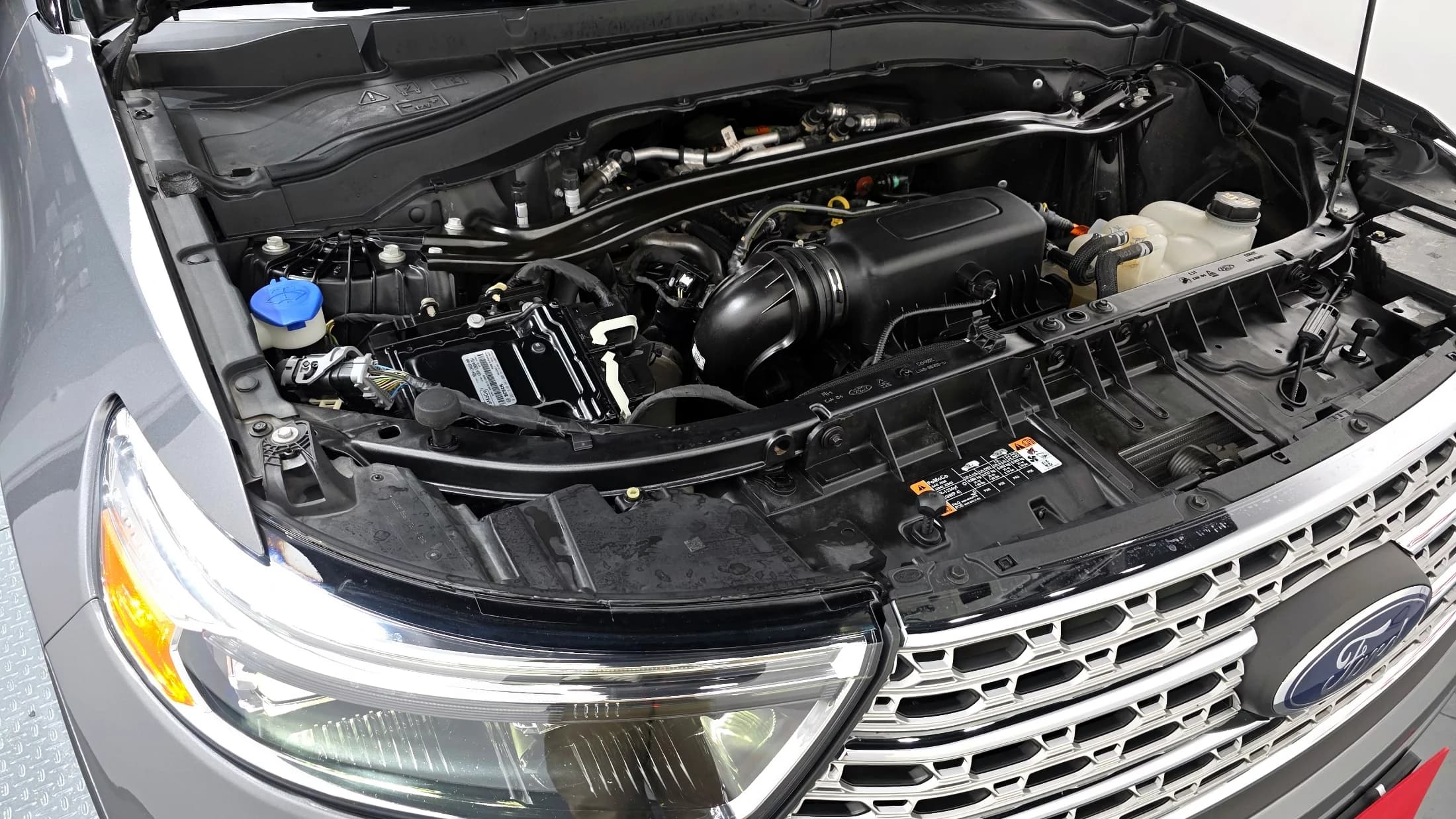 Ford EXPLORER 2.3 LimIted 4WD, 2021 г. 56390 км. — фото 6