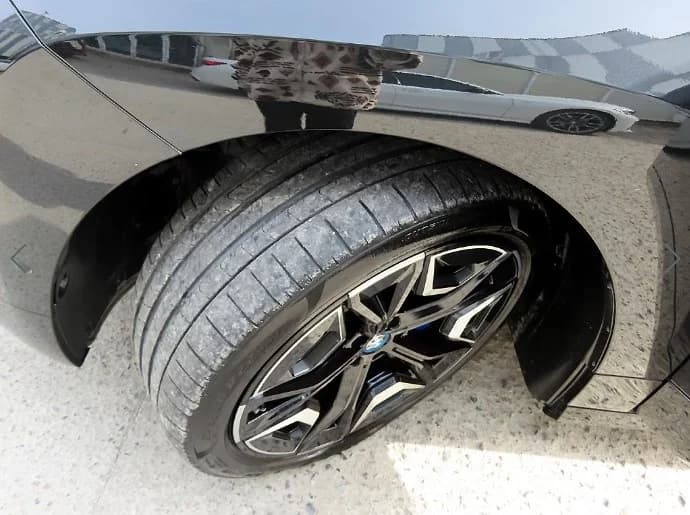 BMW iX xDrive50 Sports Plus, электромобиль, 2023 г. 37332 км. — фото 20