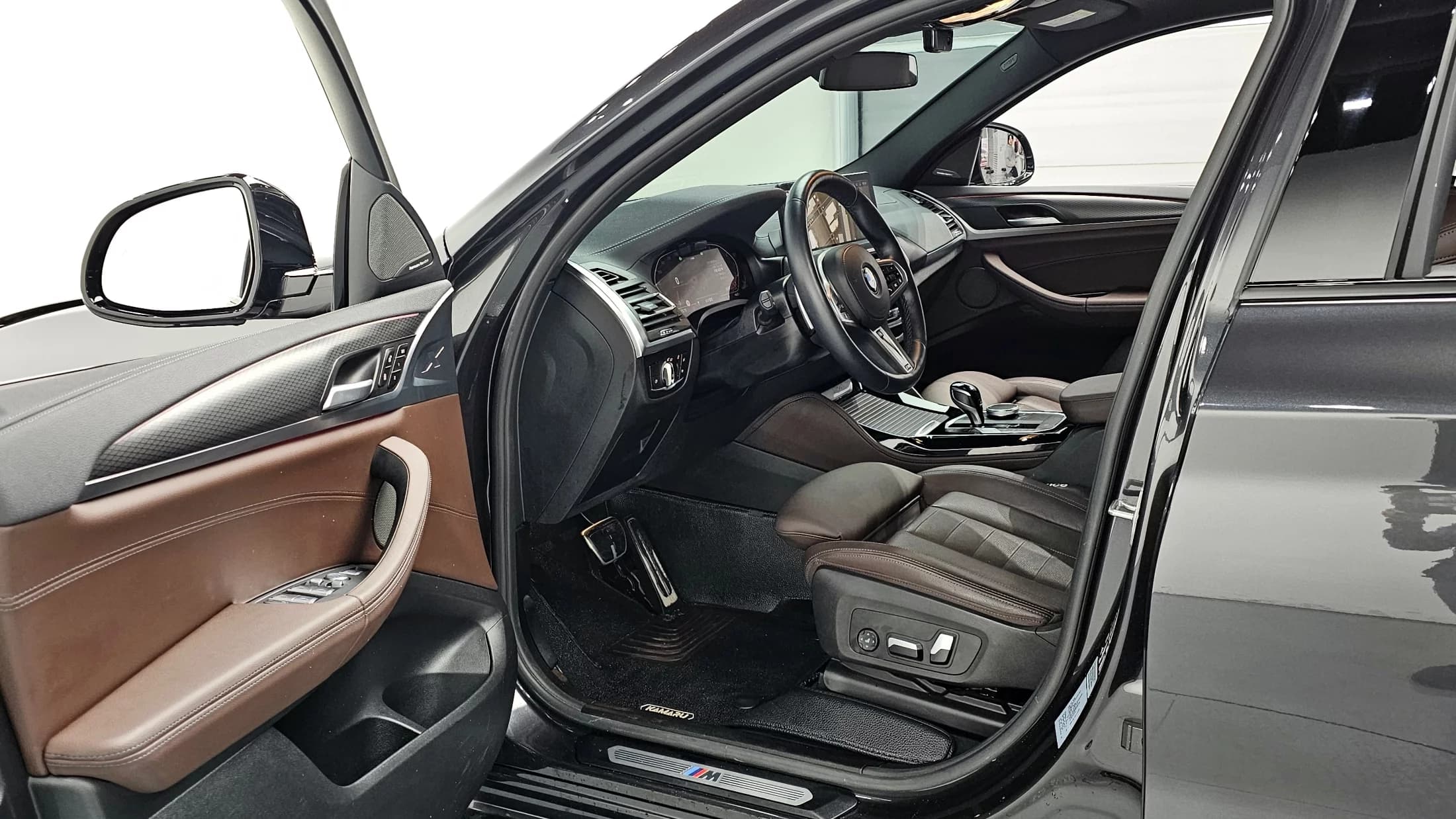 BMW X4 xDrive20i M Sports Pro, 2022 г. 36686 км. — фото 12