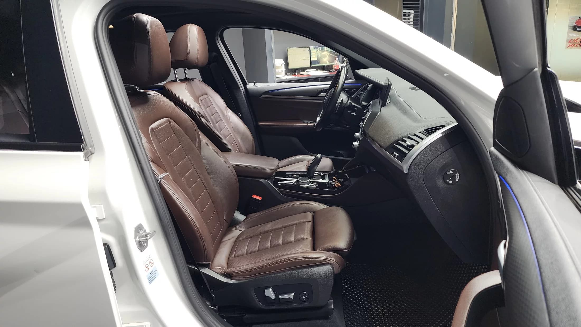 BMW X4 xDrive20i M Sport X, 2021 г. 52250 км. — фото 11