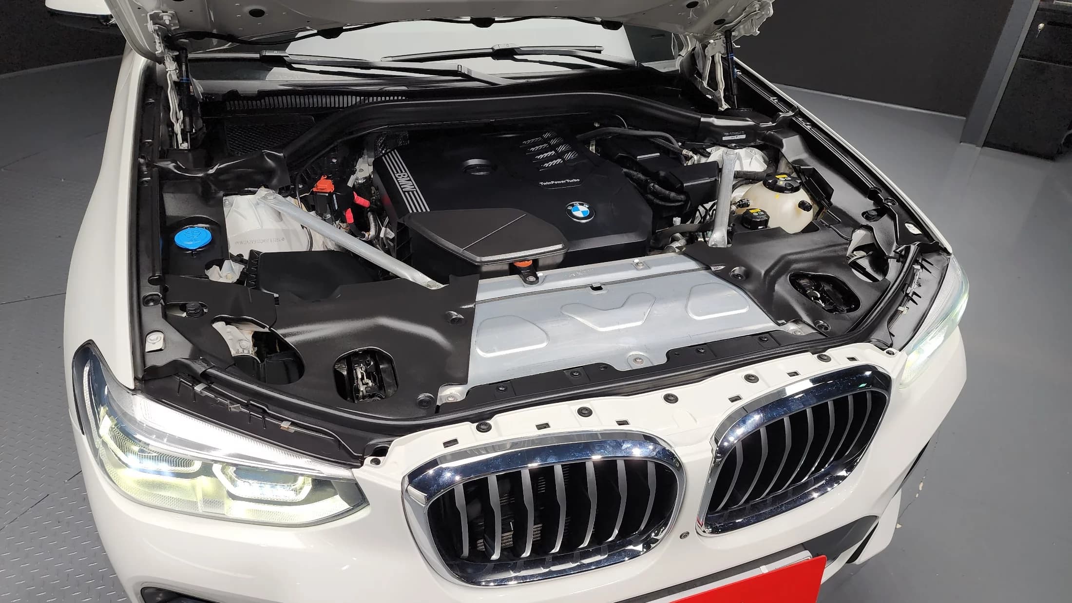 BMW X4 xDrive20i M Sport X, 2021 г. 52250 км. — фото 6