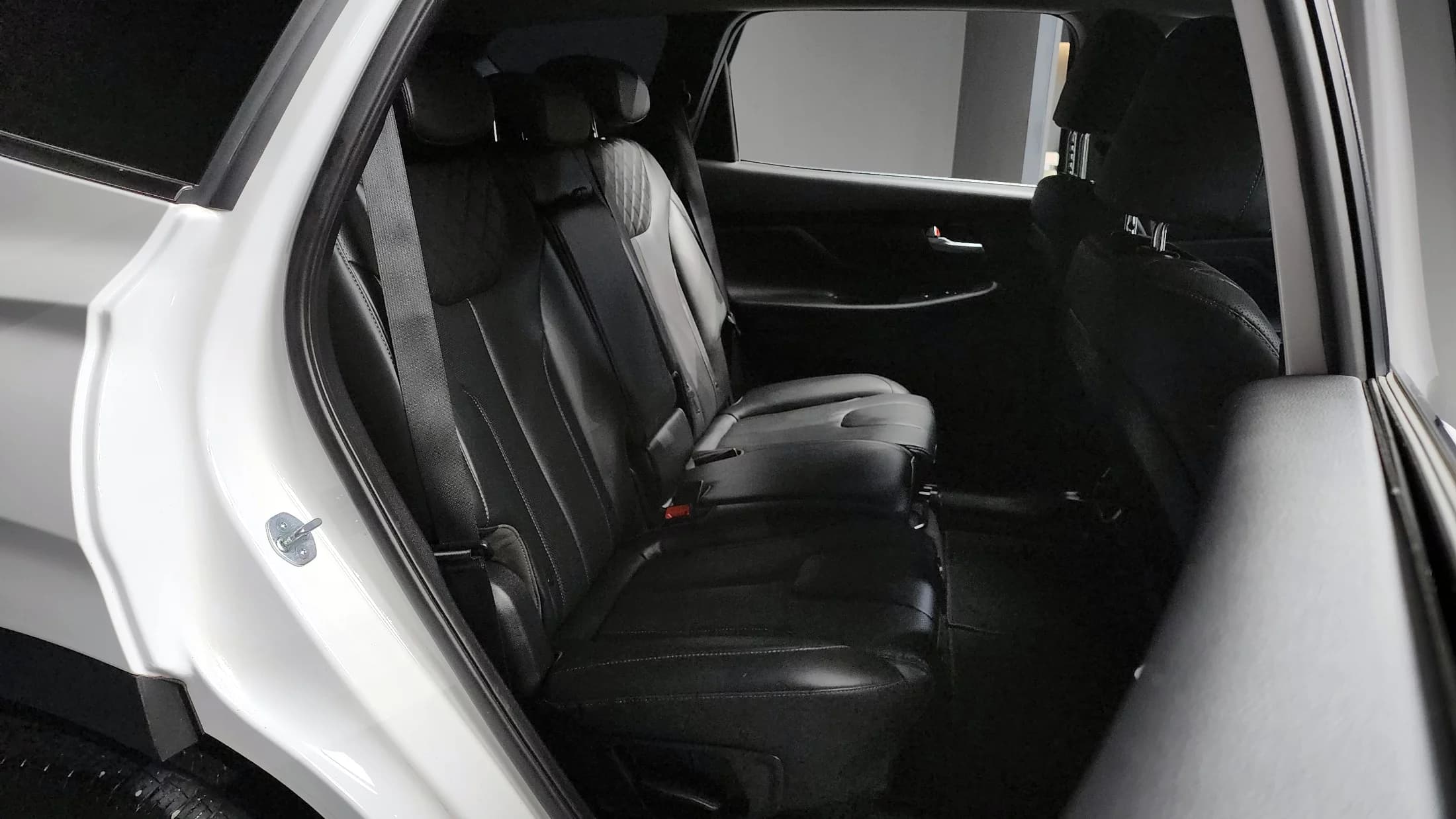 Hyundai Santa Fe Diesel 2.2 2WD Exclusive, 2023 г. 129130 км. — фото 12
