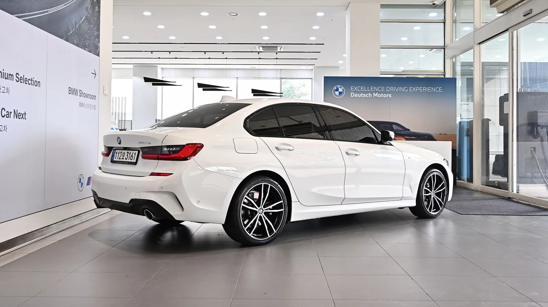 BMW 3-Series 330e M Sport, гибрид, 2021 г. 77375 км. — фото 4