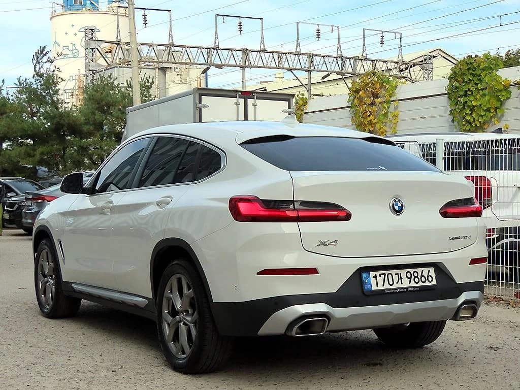 BMW X4 xDrive20d xLine, 2023 г. 56637 км. — фото 3