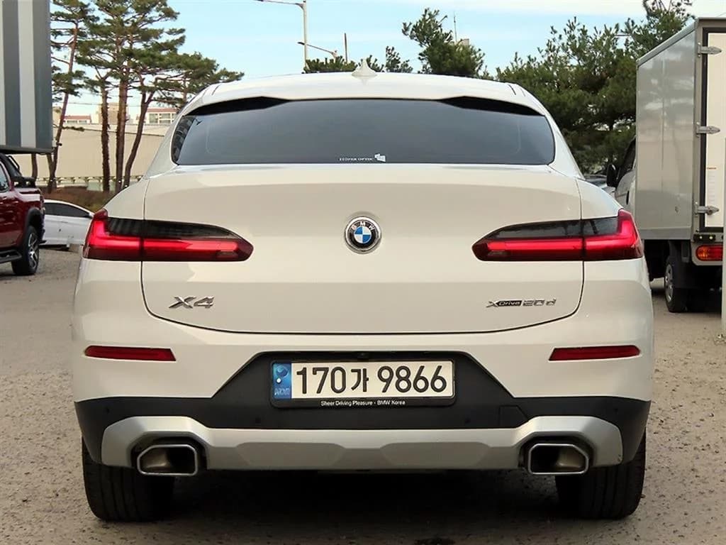 BMW X4 xDrive20d xLine, 2023 г. 56637 км. — фото 4