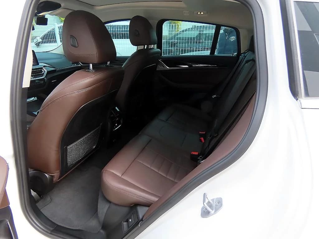 BMW X4 xDrive20d xLine, 2023 г. 56637 км. — фото 6