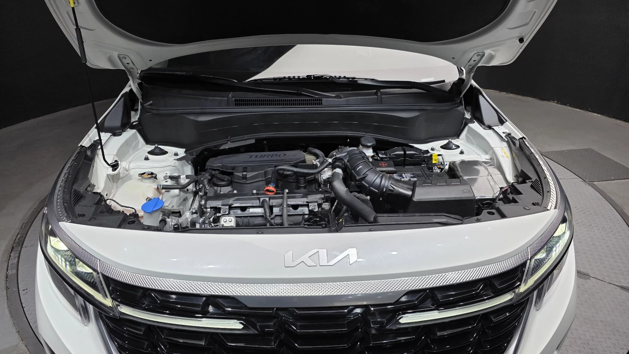 Kia Seltos Gasoline 1.6 Turbo 2WD Signature, 2022 г. 25433 км. — фото 6