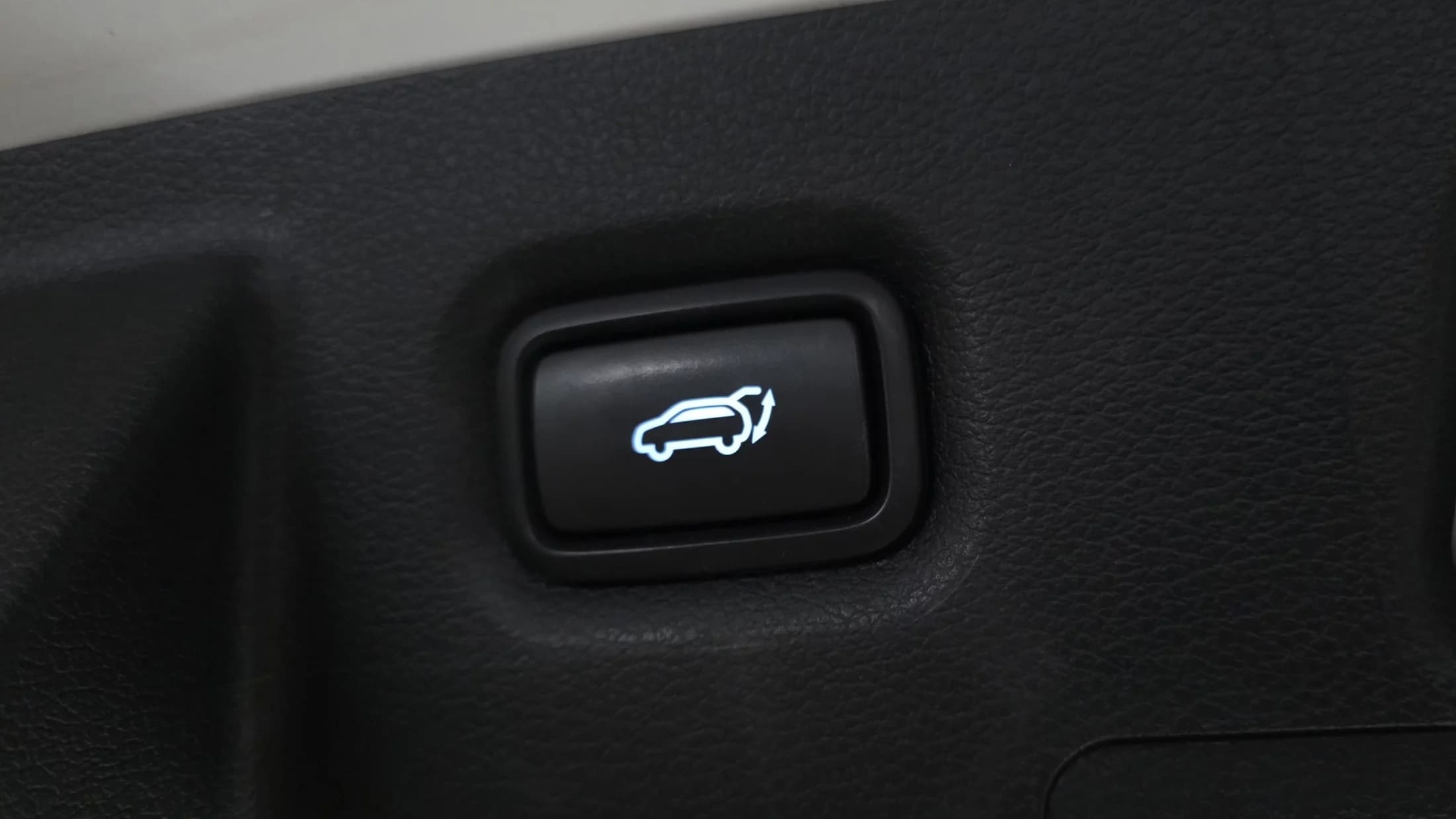 Hyundai Santa Fe HEV 1.6 2WD Exclusive, гибрид, 2022 г. 94220 км. — фото 20