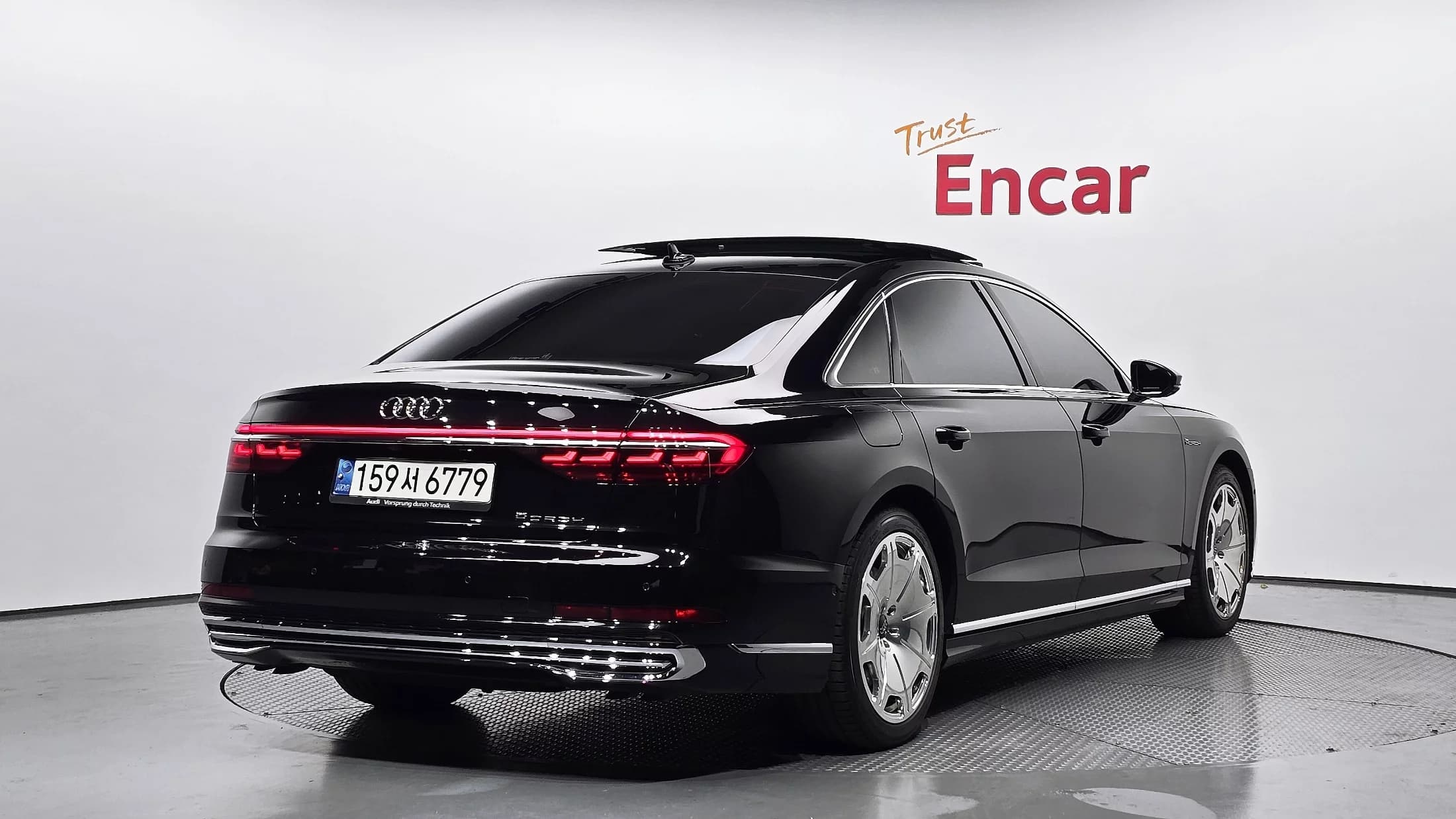 Audi A8 55 TFSI Quattro LWB, 2021 г. 55529 км. — фото 2