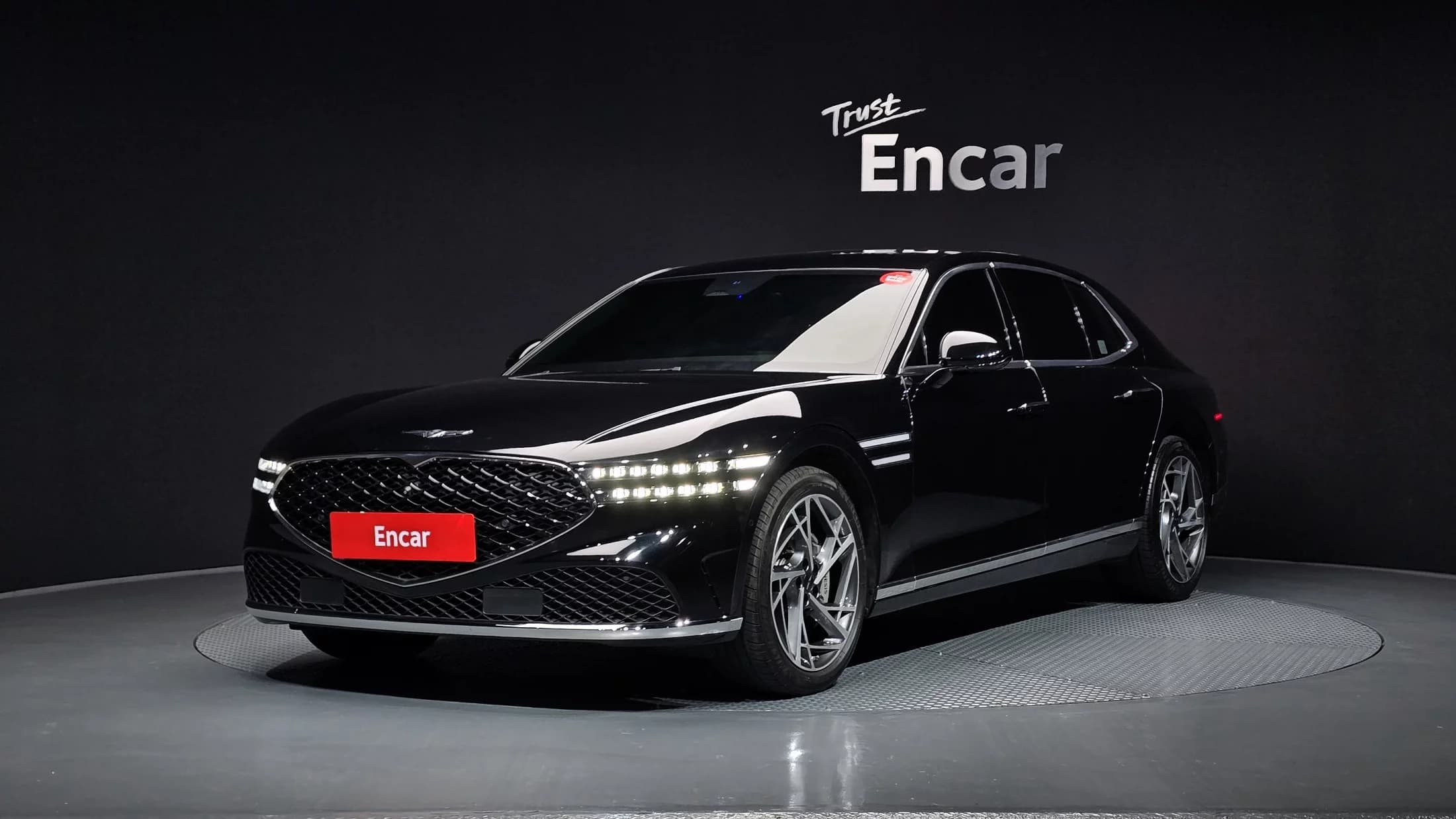 Genesis G90 Gasoline 3.5 Turbo AWD, 2022 г. 43646 км.