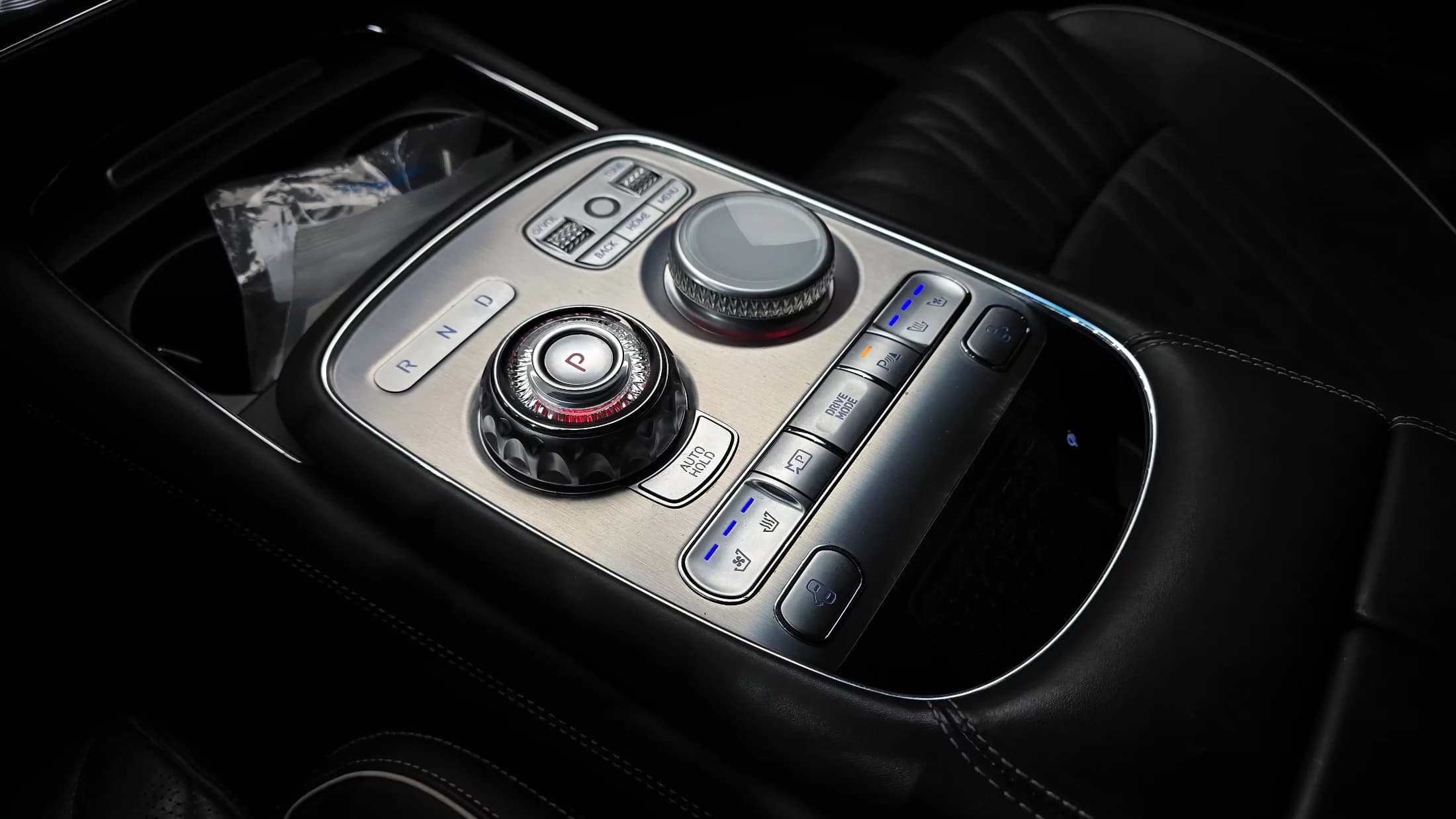 Genesis G90 Gasoline 3.5 Turbo AWD, 2022 г. 43646 км. — фото 9