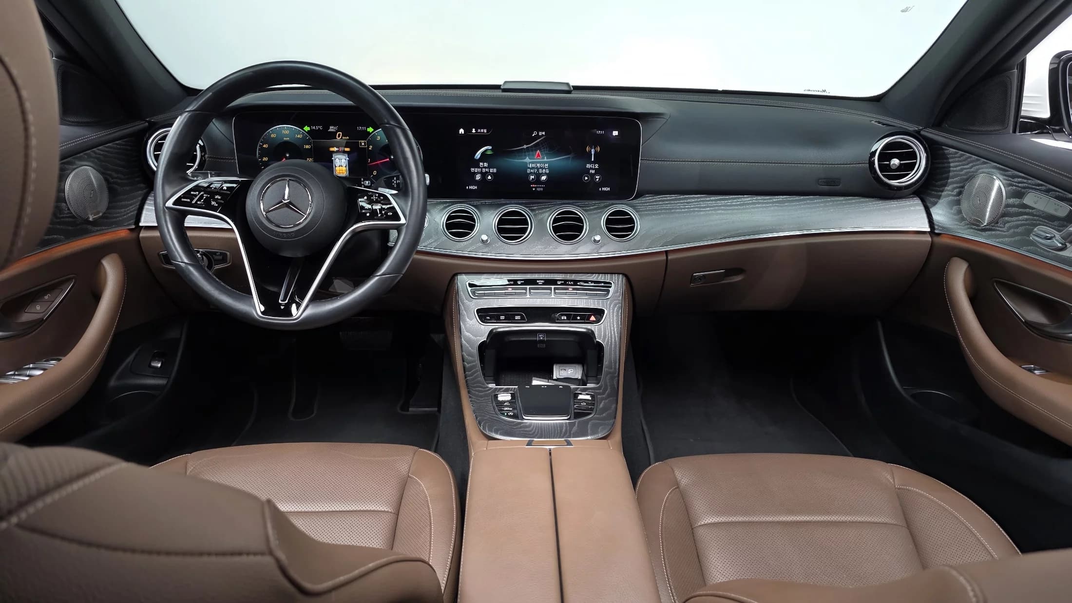 Mercedes-Benz E-Class E350 4MATIC Avantgarde, 2022 г. 53412 км. — фото 6