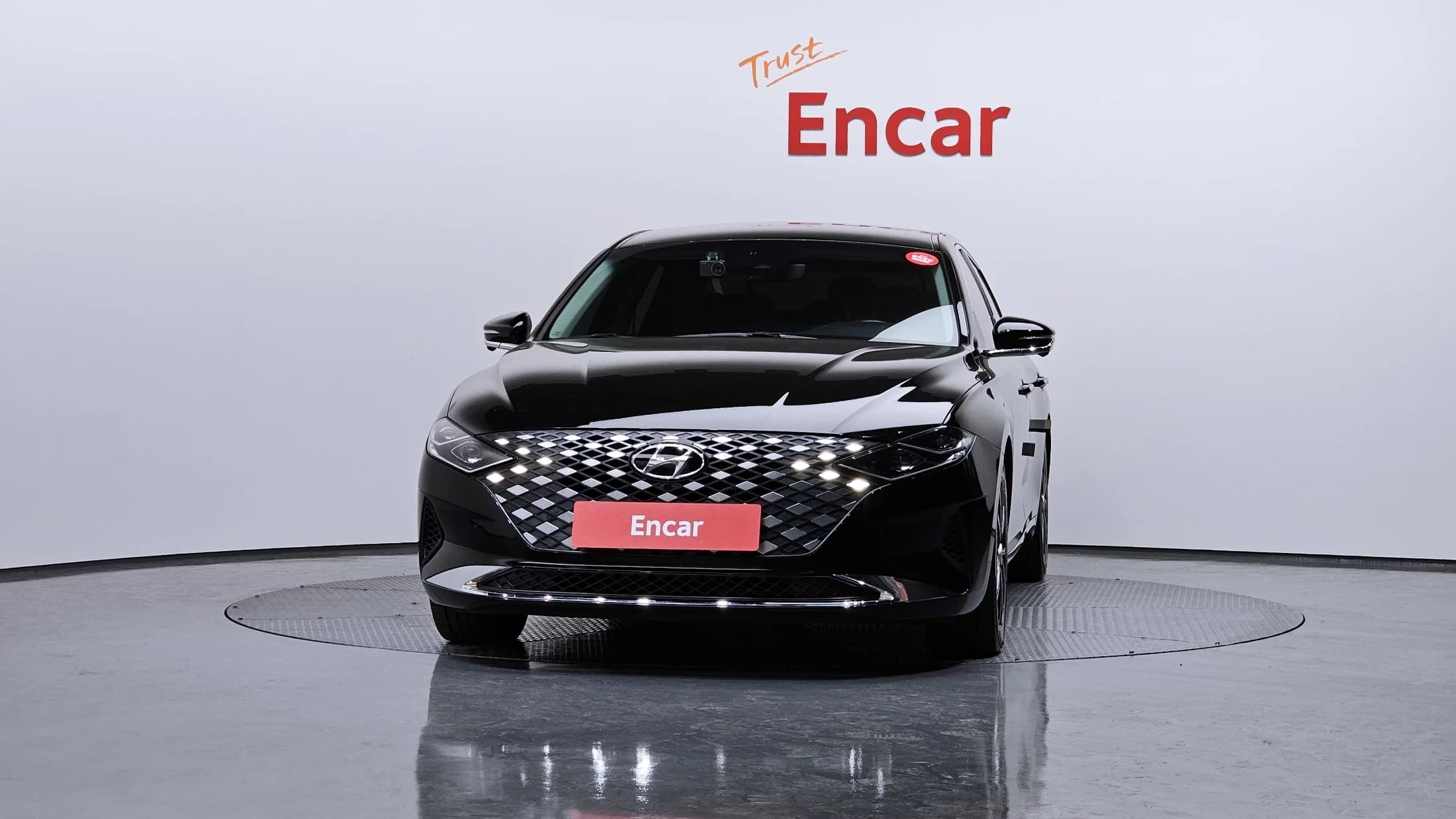 Hyundai Grandeur 3.3 Exclusice, 2022 г. 70099 км. — фото 3