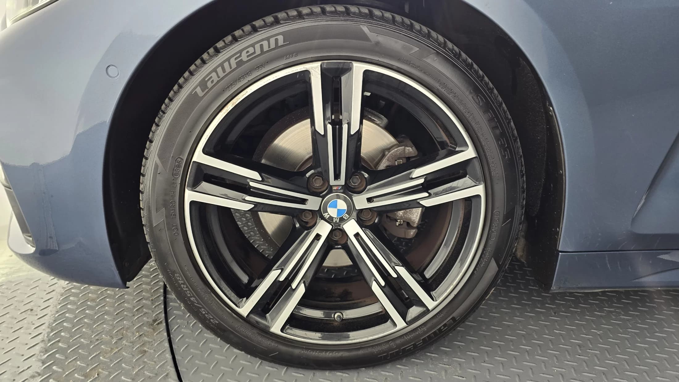 BMW 4-Series 420i M Sport Convertible, 2021 г. 105321 км. — фото 5