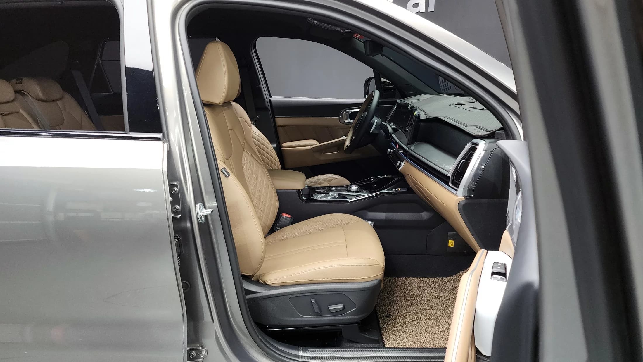 Kia Sorento Diesel 2.2 2WD Gravity, 2024 г. 30606 км. — фото 11