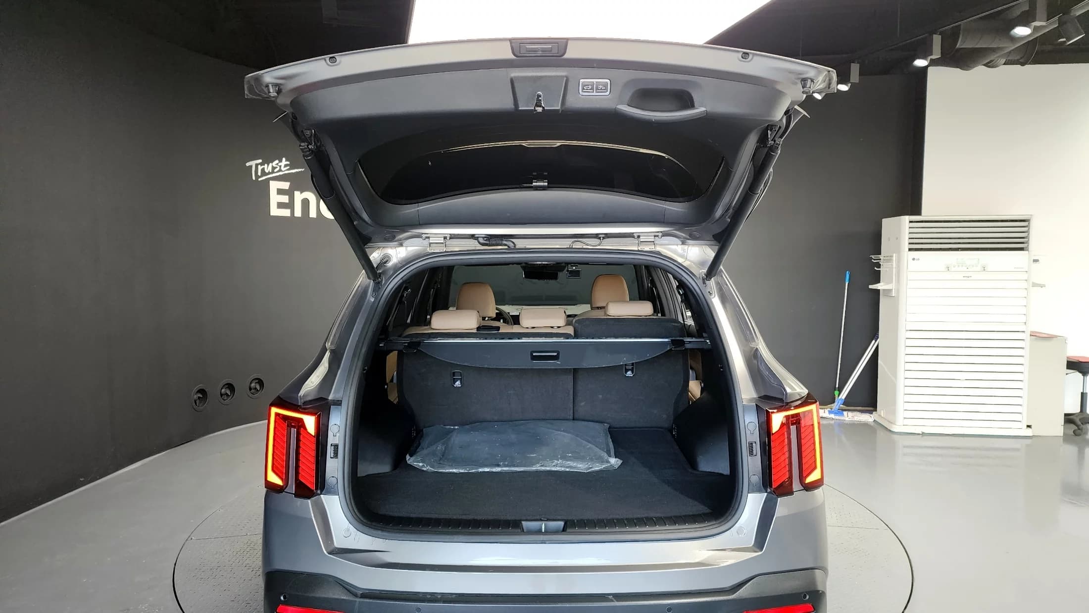 Kia Sorento Diesel 2.2 2WD Gravity, 2024 г. 30606 км. — фото 20