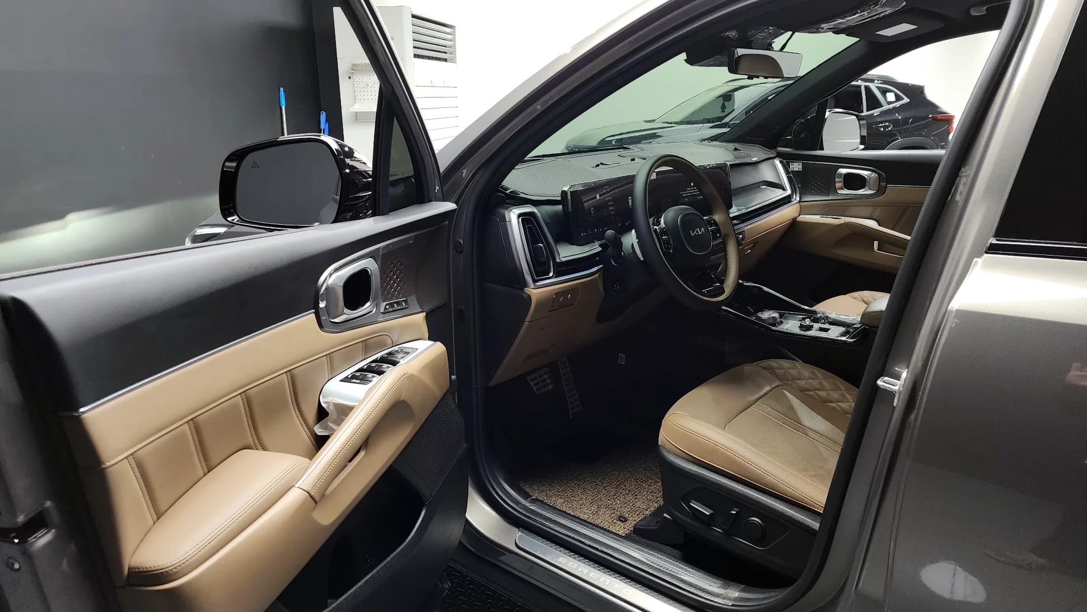 Kia Sorento Diesel 2.2 2WD Gravity, 2024 г. 30606 км. — фото 10