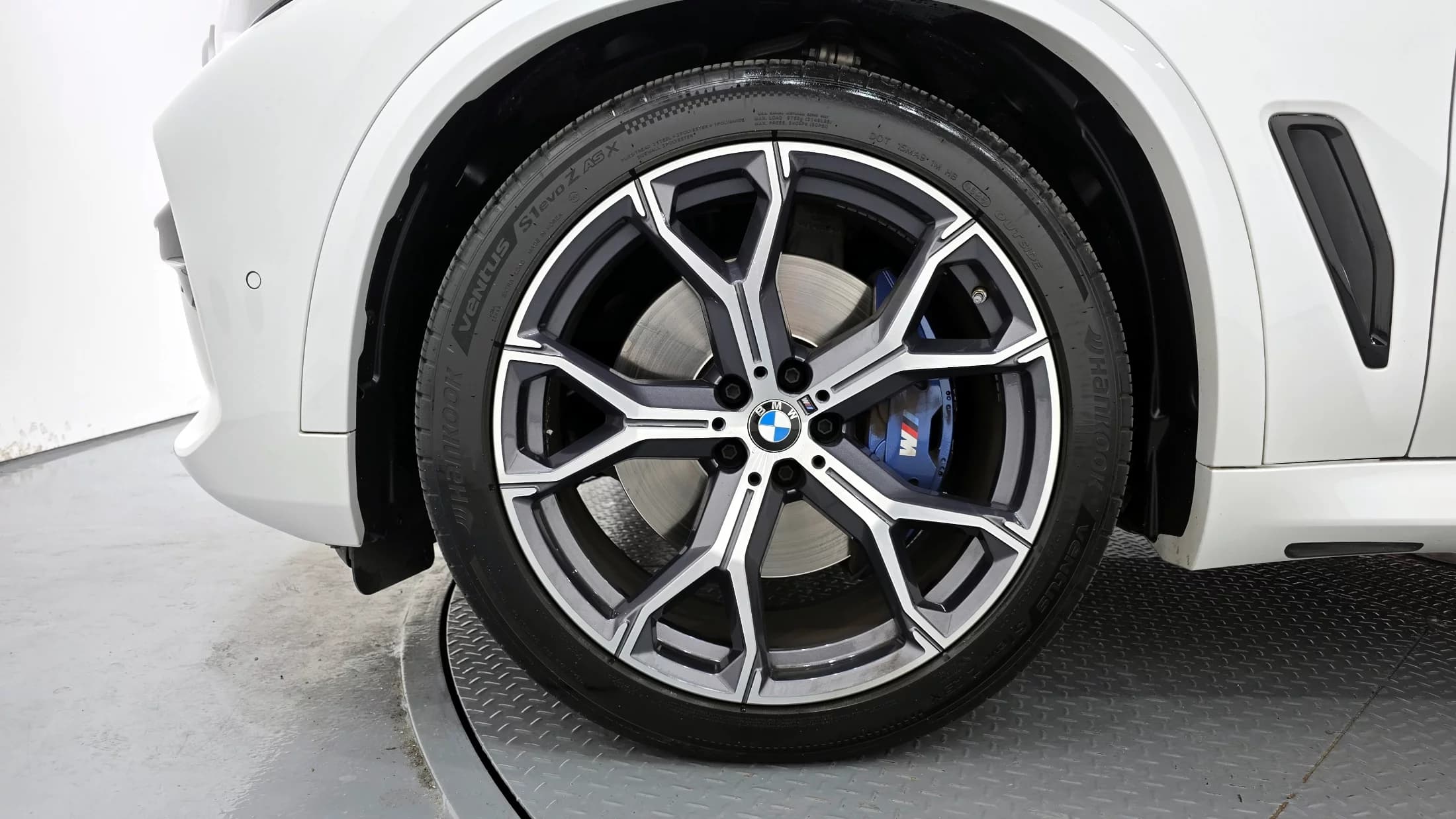 BMW X5 xDrive 30d M Sport, 2022 г. 55735 км. — фото 5
