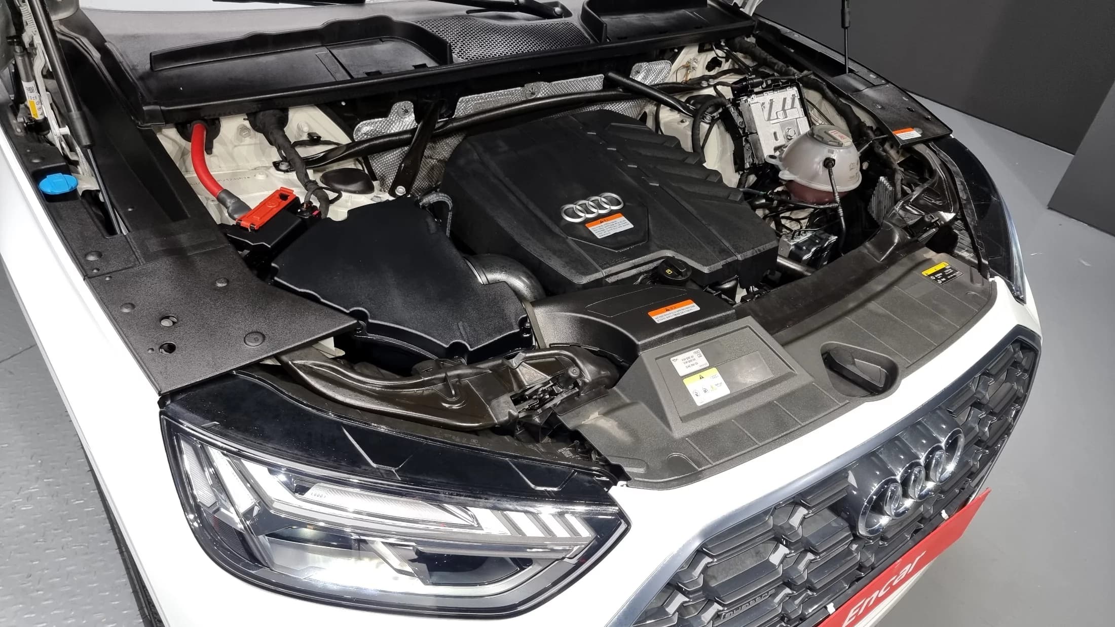 Audi Q5 45 TFSI Quattro Premium, 2023 г. 49709 км. — фото 6