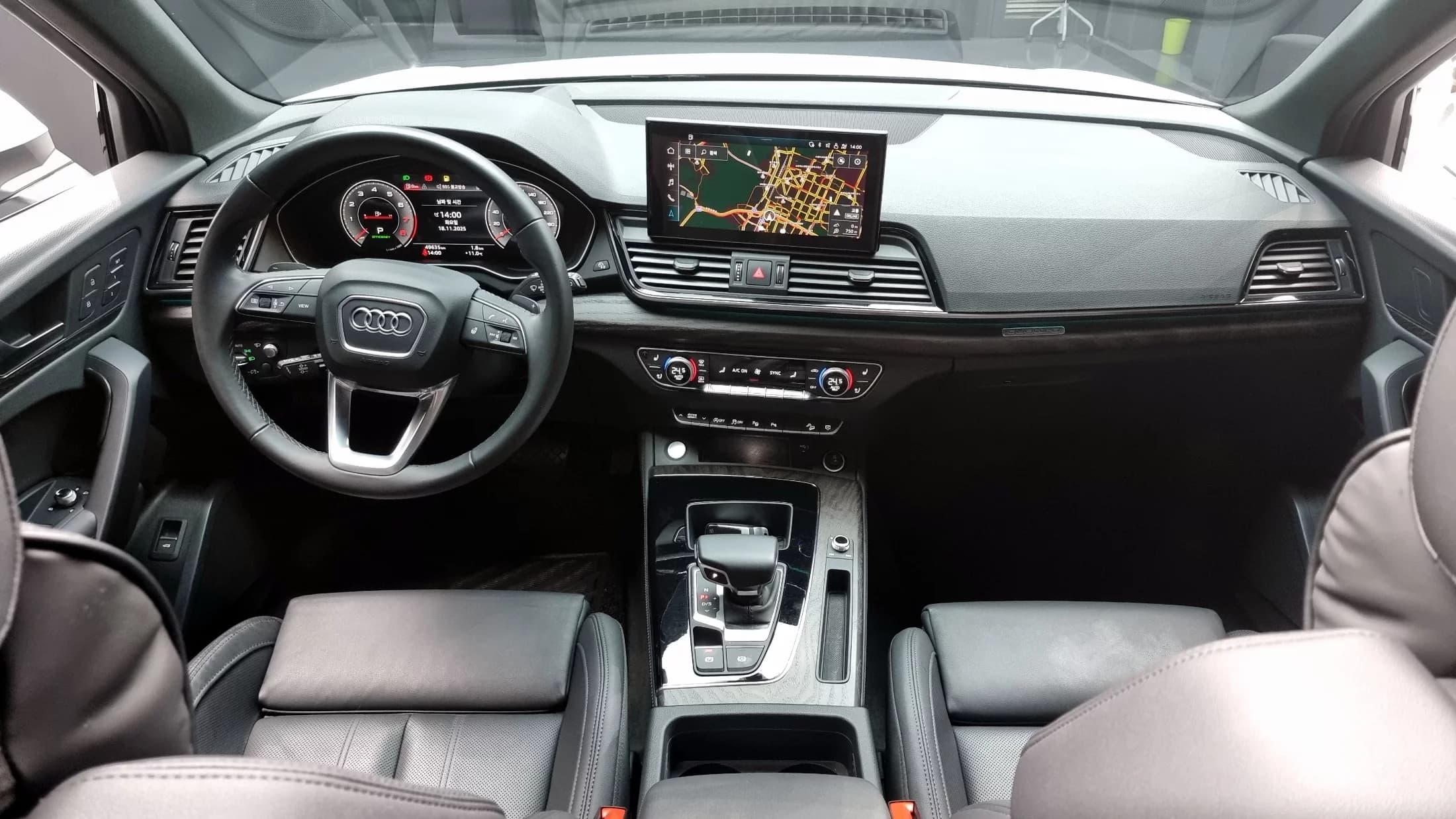 Audi Q5 45 TFSI Quattro Premium, 2023 г. 49709 км. — фото 7