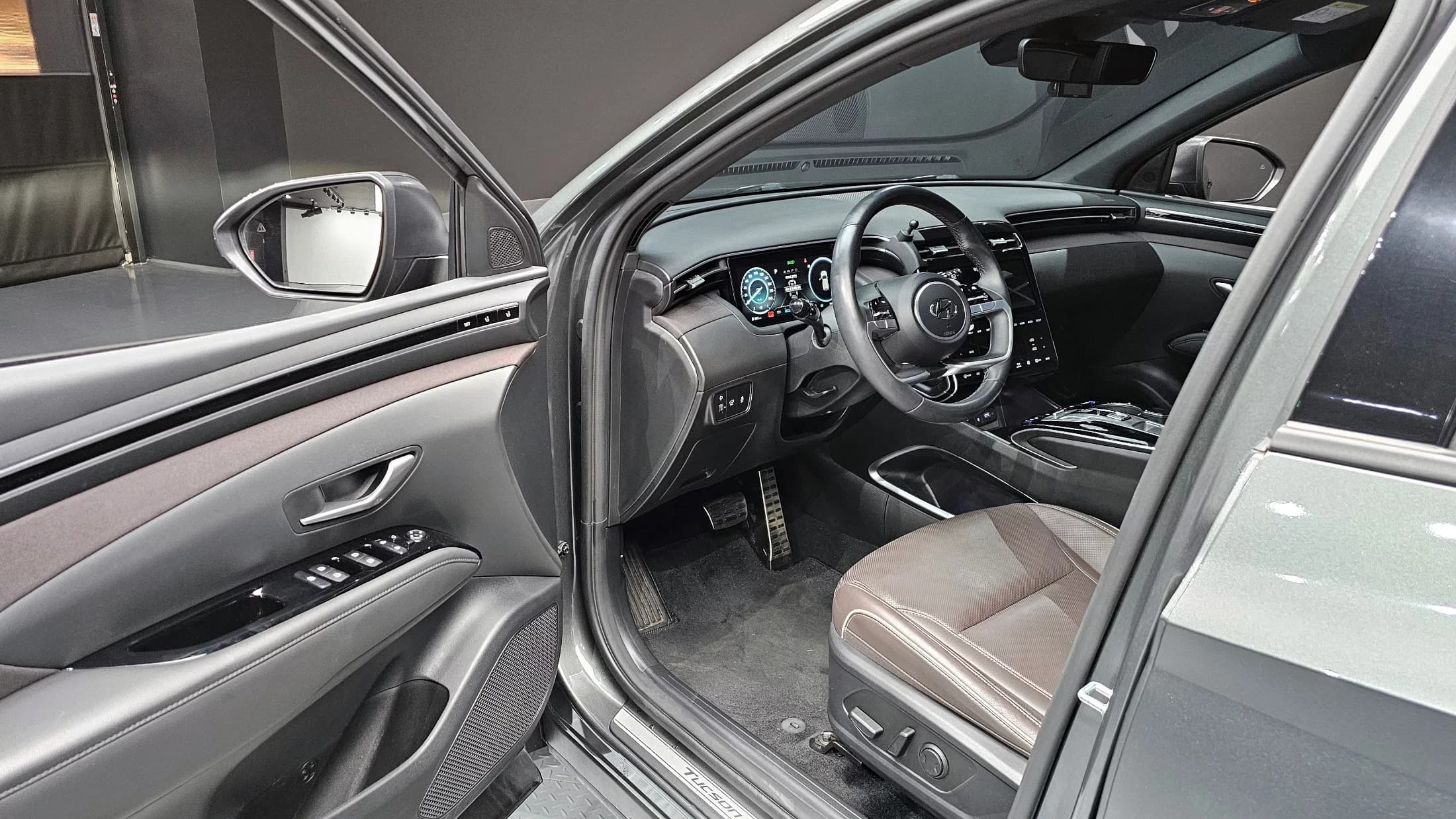 Hyundai Tucson Gasoline 1.6 Turbo 2WD Inspiration, 2023 г. 39057 км. — фото 11