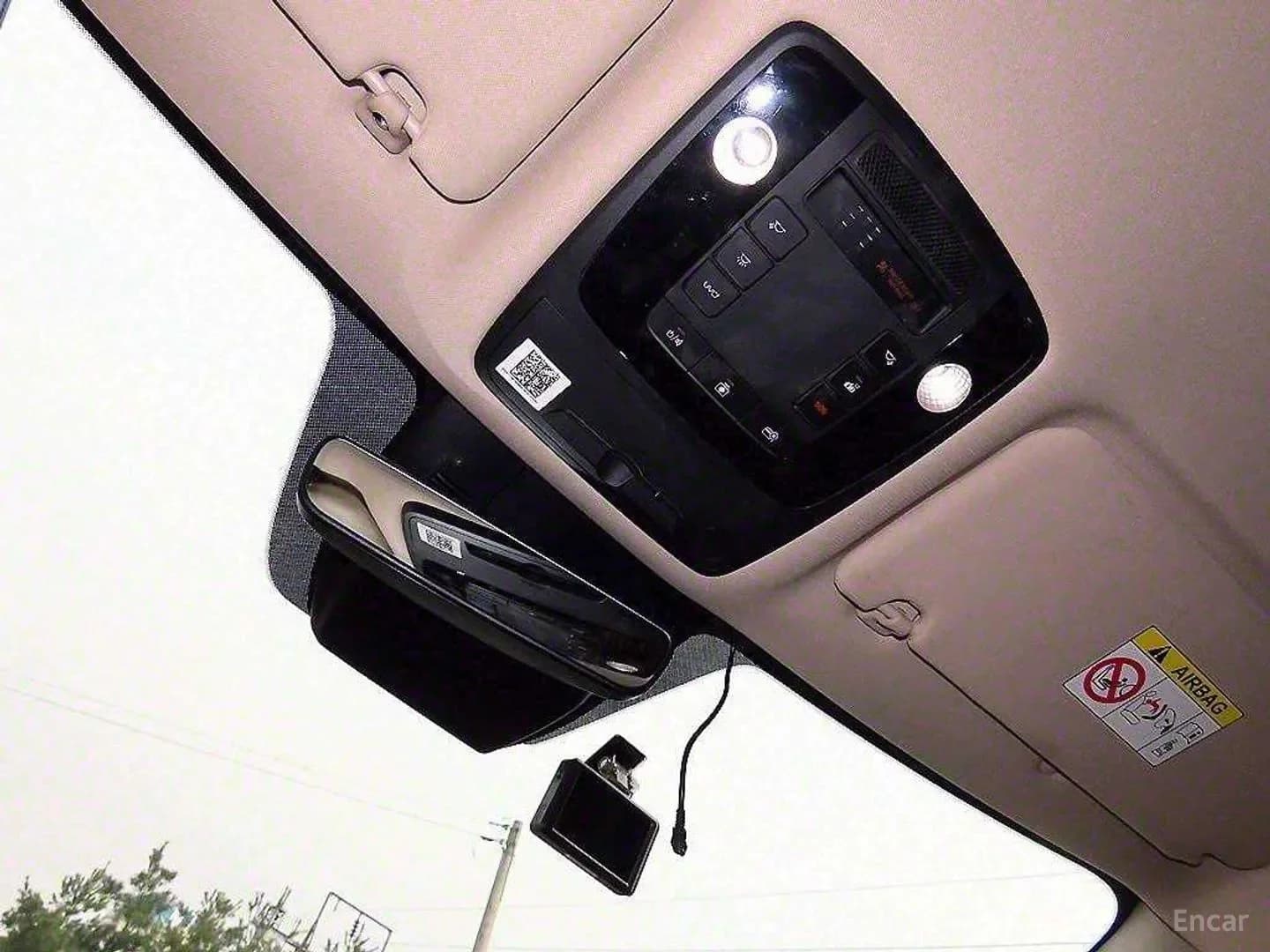 Kia Carnival Gasoline 9-Seater Hi-Limousine Signature, 2021 г. 30393 км. — фото 14