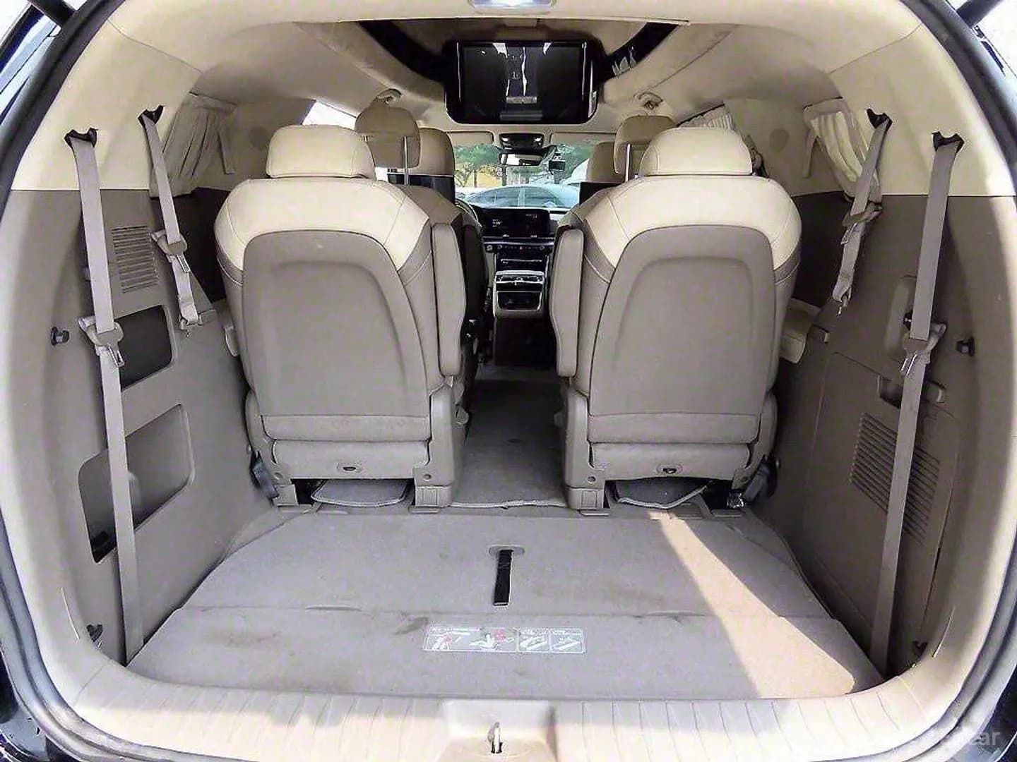 Kia Carnival Gasoline 9-Seater Hi-Limousine Signature, 2021 г. 30393 км. — фото 15