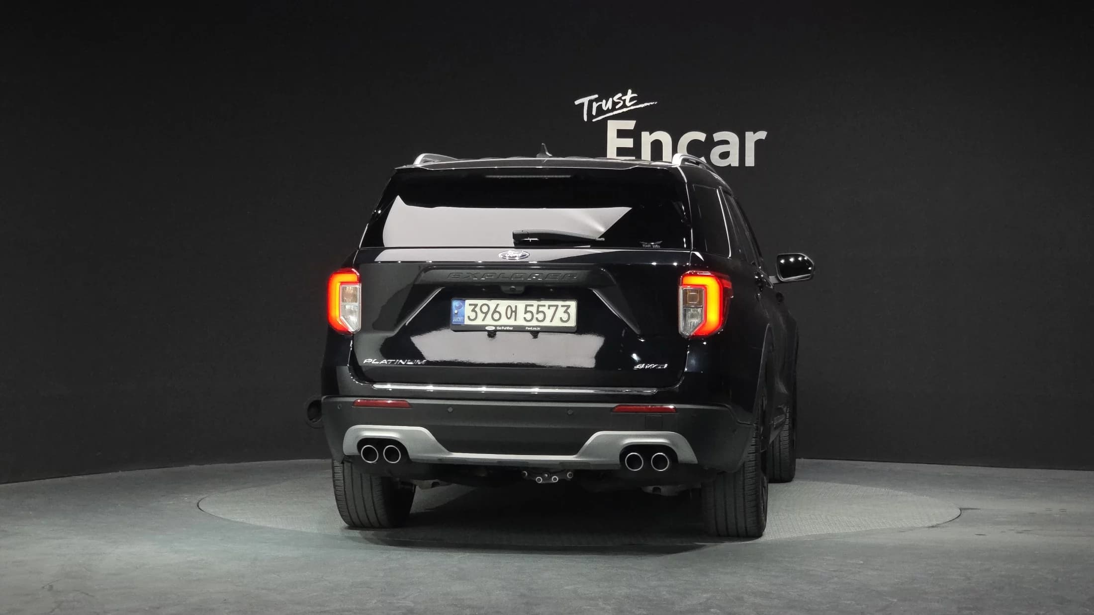 Ford EXPLORER 3.0 Platinum 4WD, 2022 г. 69212 км. — фото 4