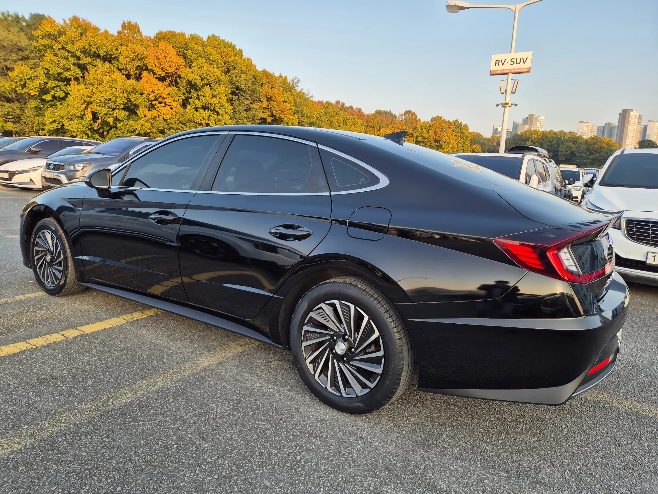 Hyundai Sonata Premium Plus, гибрид, 2021 г. 68607 км. — фото 4