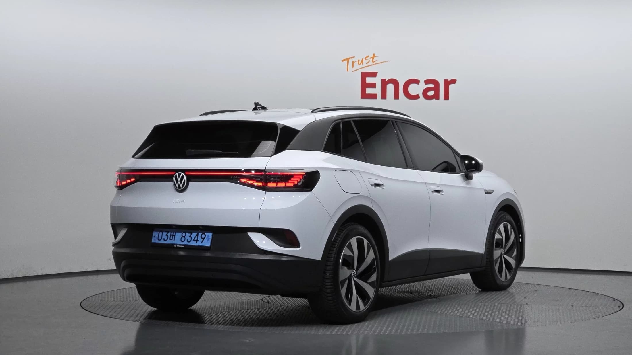 Volkswagen ID.4 Pro, электромобиль, 2023 г. 38971 км. — фото 2