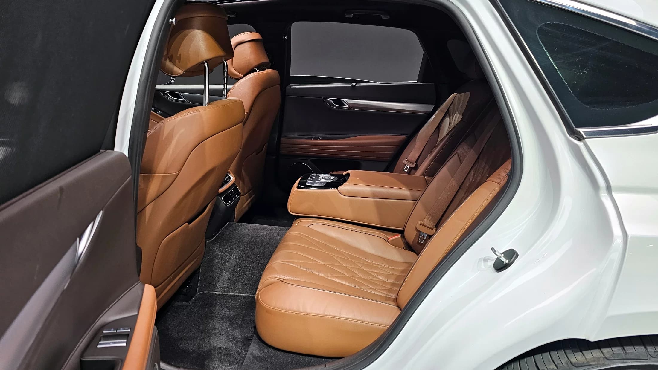 Genesis G80 Gasoline 2.5 Turbo AWD, 2021 г. 78102 км. — фото 12
