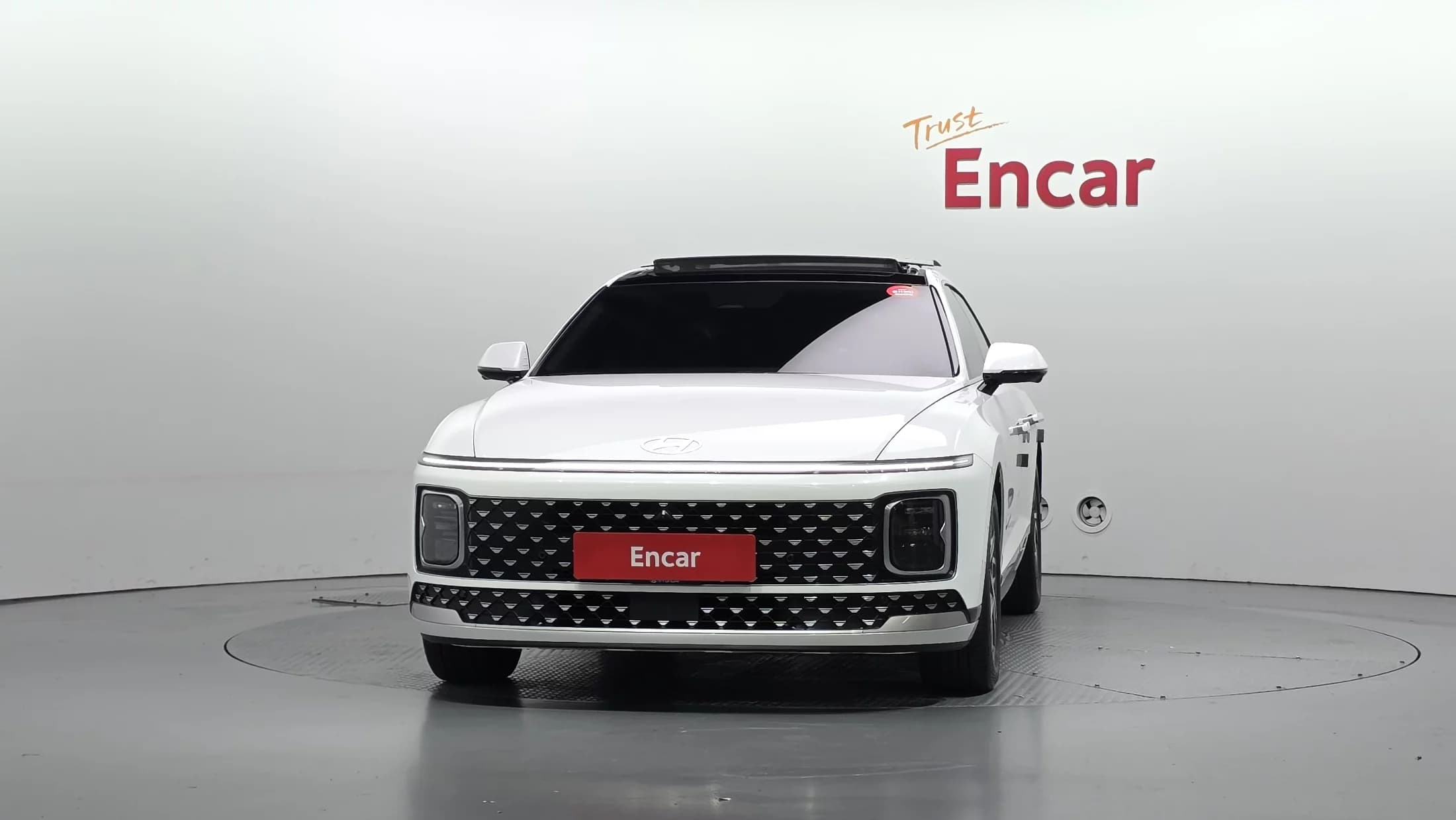 Hyundai Grandeur 2,5 Gasoline 2WD Exclusive, 2025 г. 9864 км. — фото 3