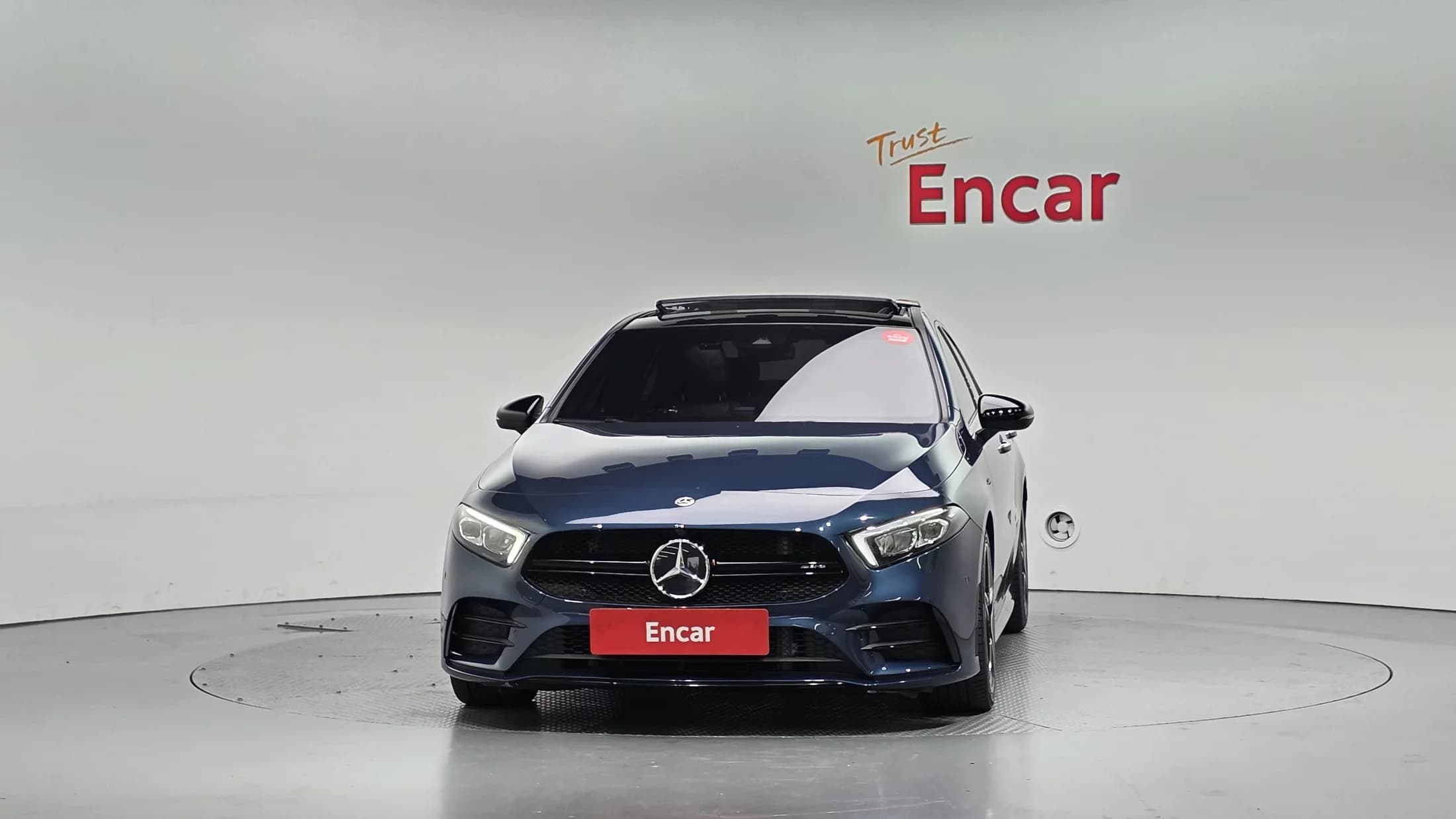 Mercedes-Benz A-Class AMG A35 4MATIC Sedan, 2022 г. 29662 км. — фото 3