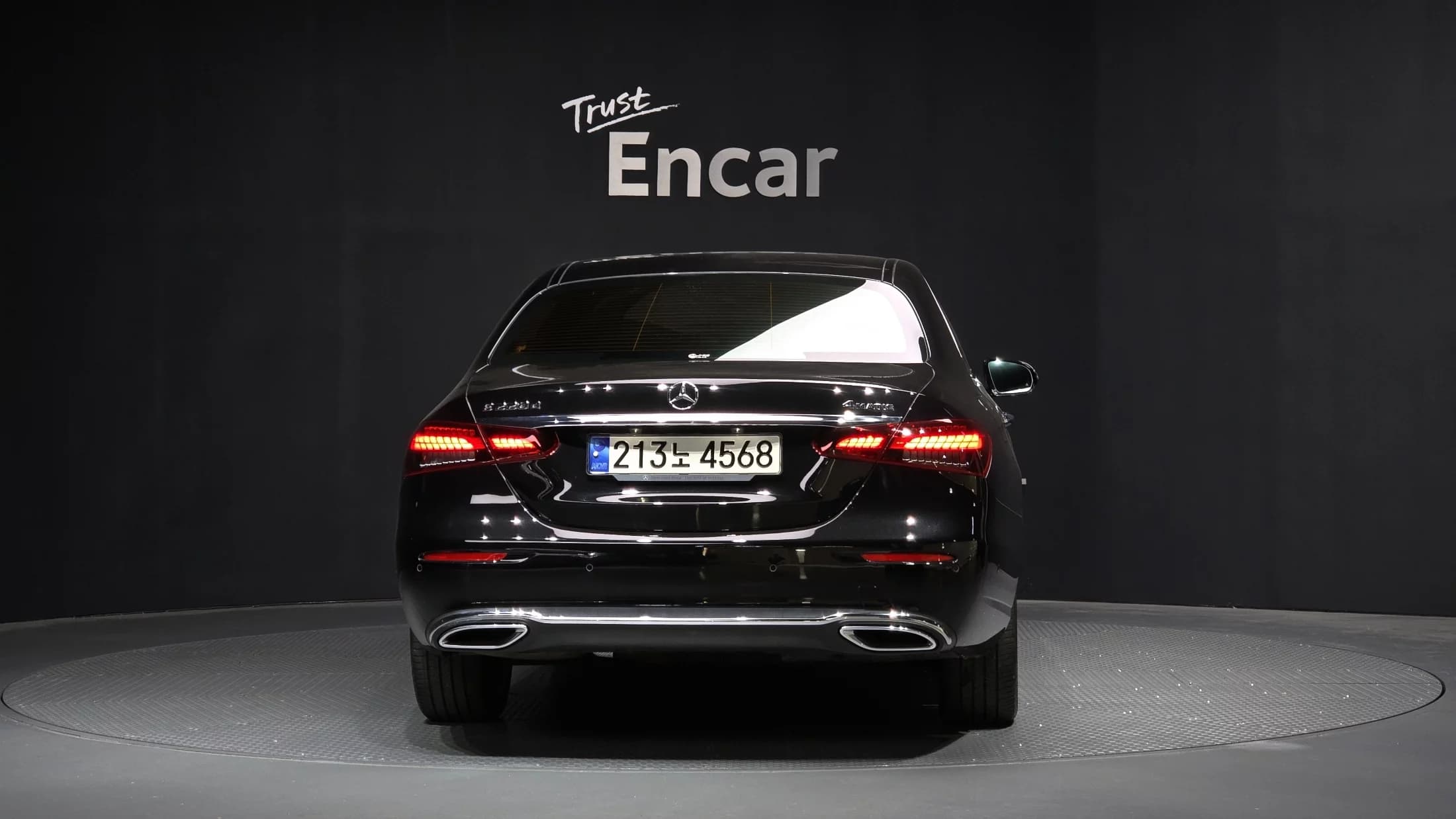 Mercedes-Benz E-Class E220d 4MATIC Exclusive, 2021 г. 100658 км. — фото 4