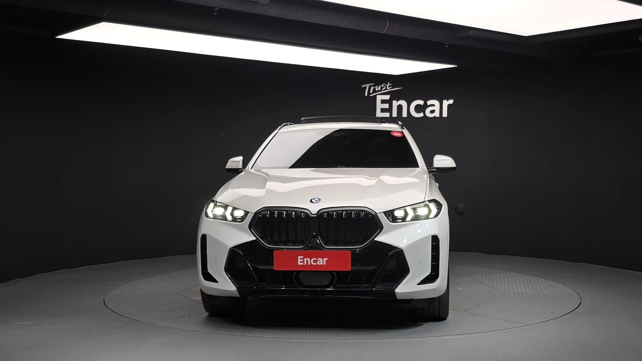BMW X6 xDrive40d M Sport Online Exclusive, 2024 г. 18123 км. — фото 3