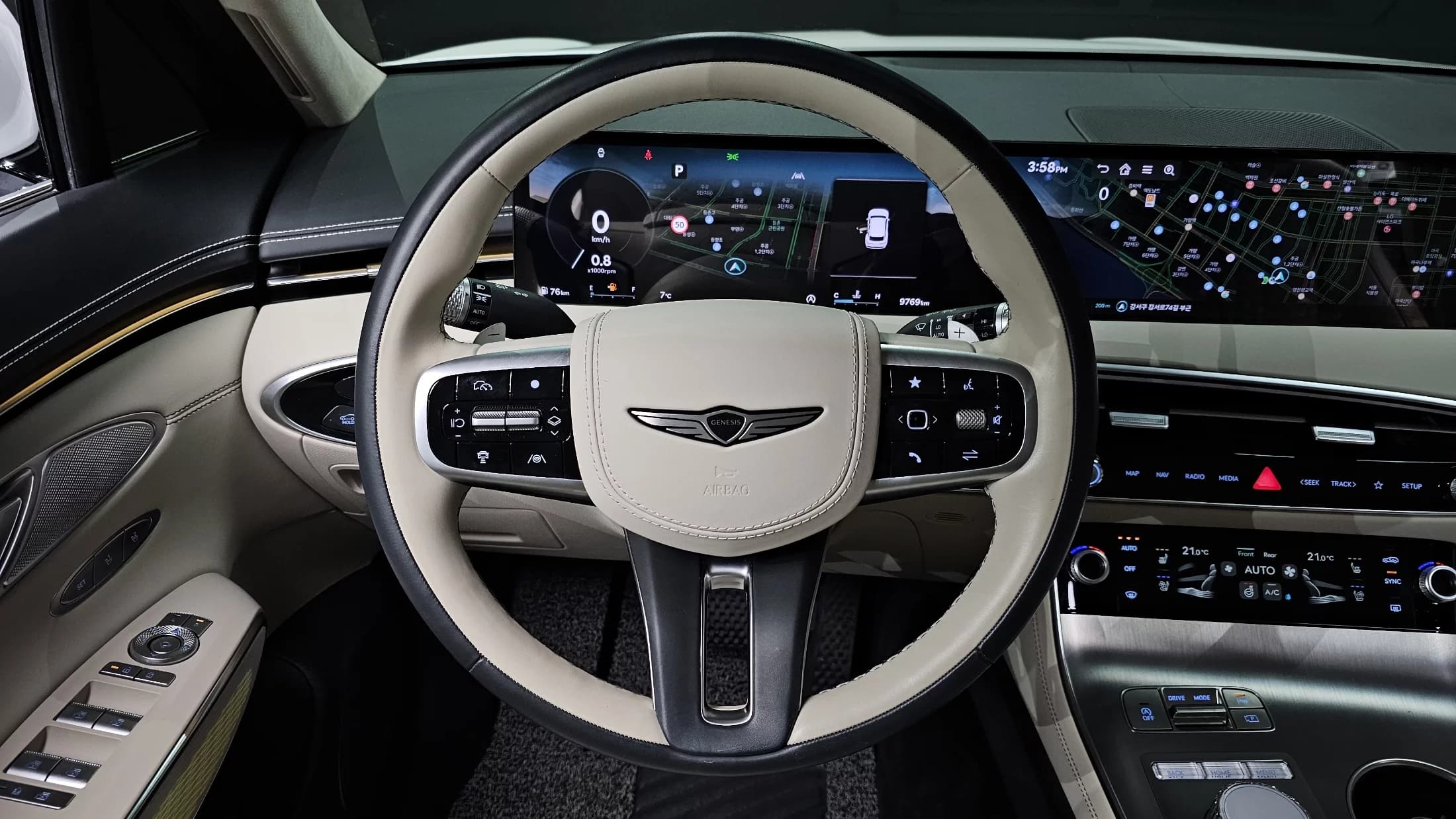 Genesis GV70 2.5T Gasoline 2WD, 2024 г. 9842 км. — фото 13