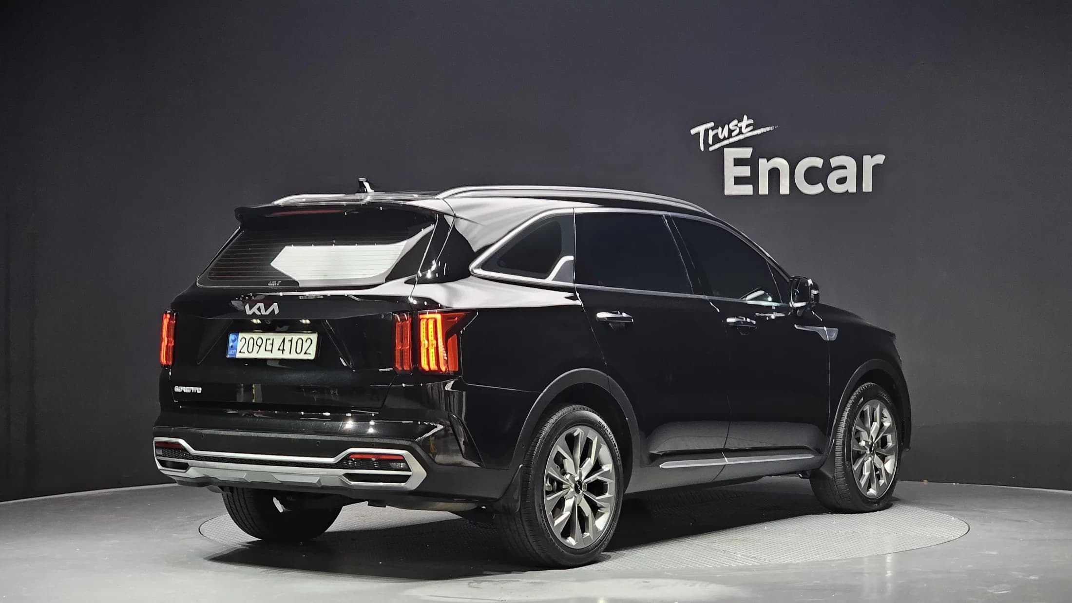 Kia Sorento Gasoline 2.5T 2WD Signature, 2023 г. 38467 км. — фото 2