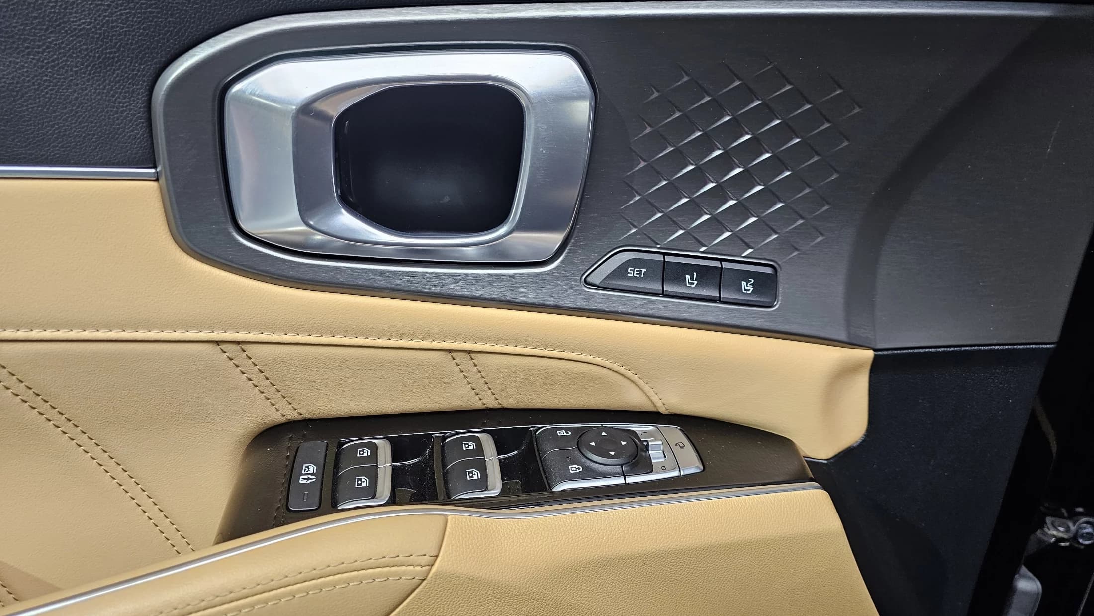 Kia Sorento Gasoline 2.5T 2WD Signature, 2023 г. 38467 км. — фото 17