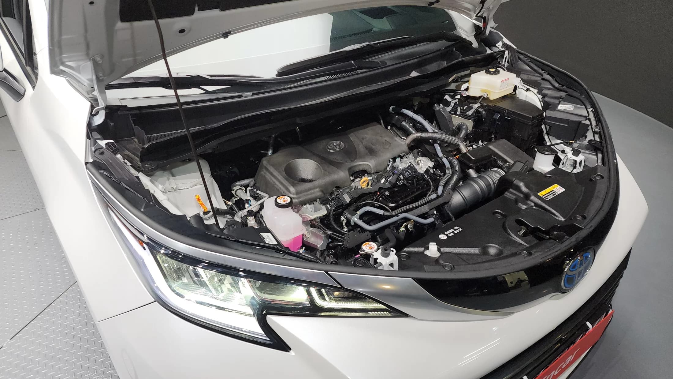 Toyota SIENNA 2.5 Hybrid 2WD, гибрид, 2025 г. 2184 км. — фото 6