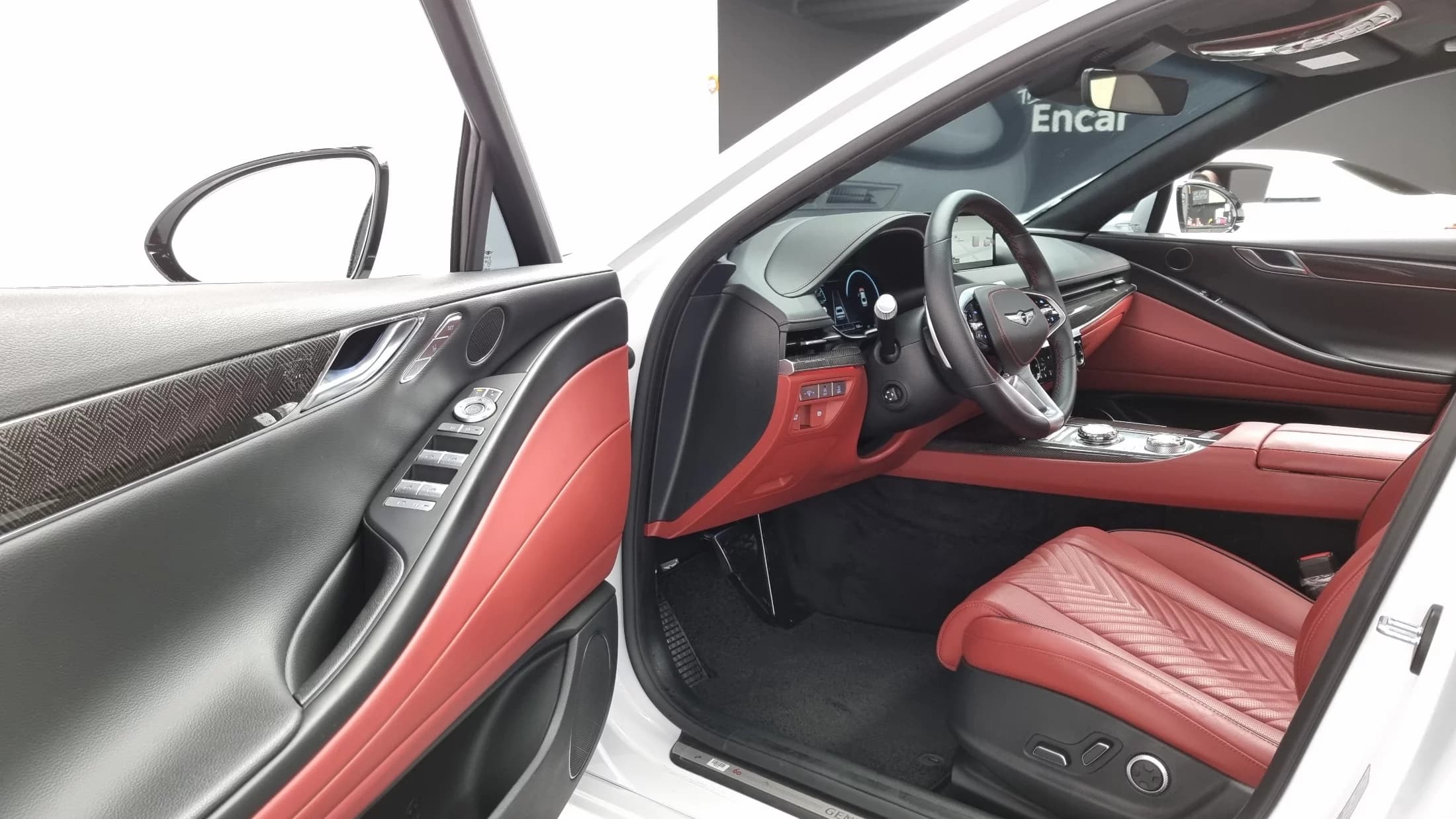 Genesis G80 Gasoline 2.5 Turbo AWD, 2023 г. 34779 км. — фото 11