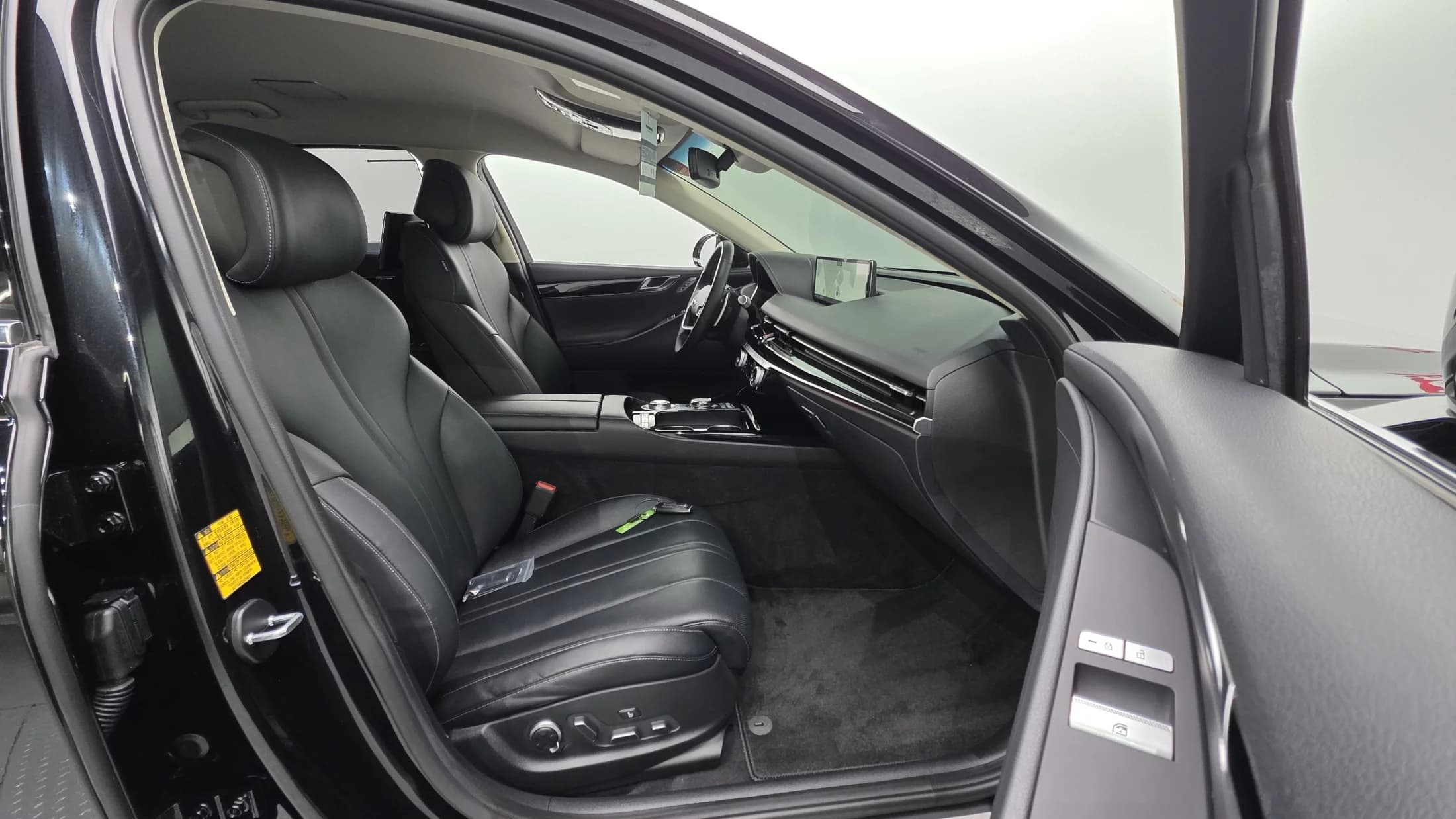 Genesis G80 Gasoline 3.5 Turbo AWD, 2023 г. 47066 км. — фото 10