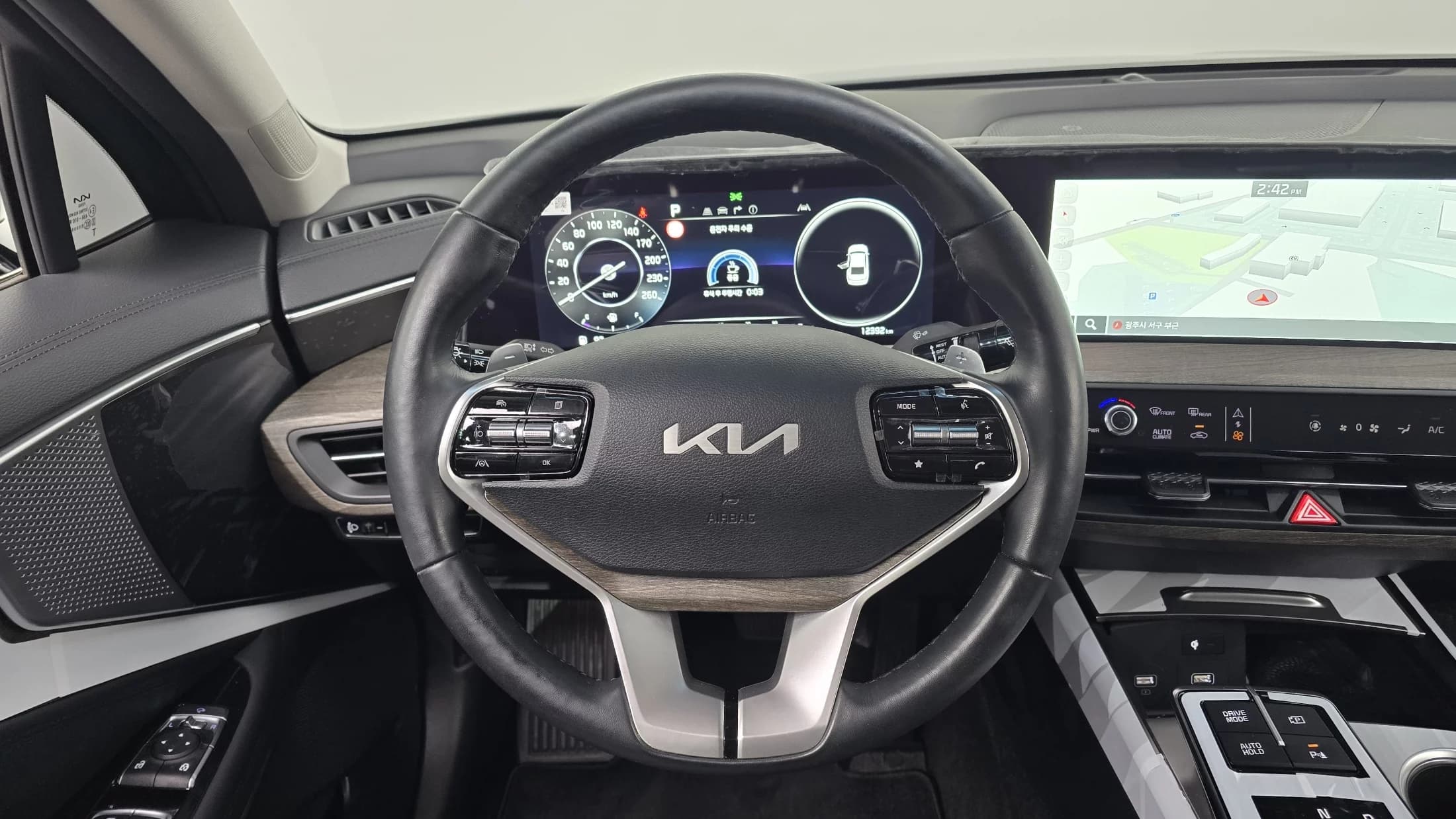 Kia K8 2.5 Gasoline 2WD Noblesse, 2021 г. 12531 км. — фото 13
