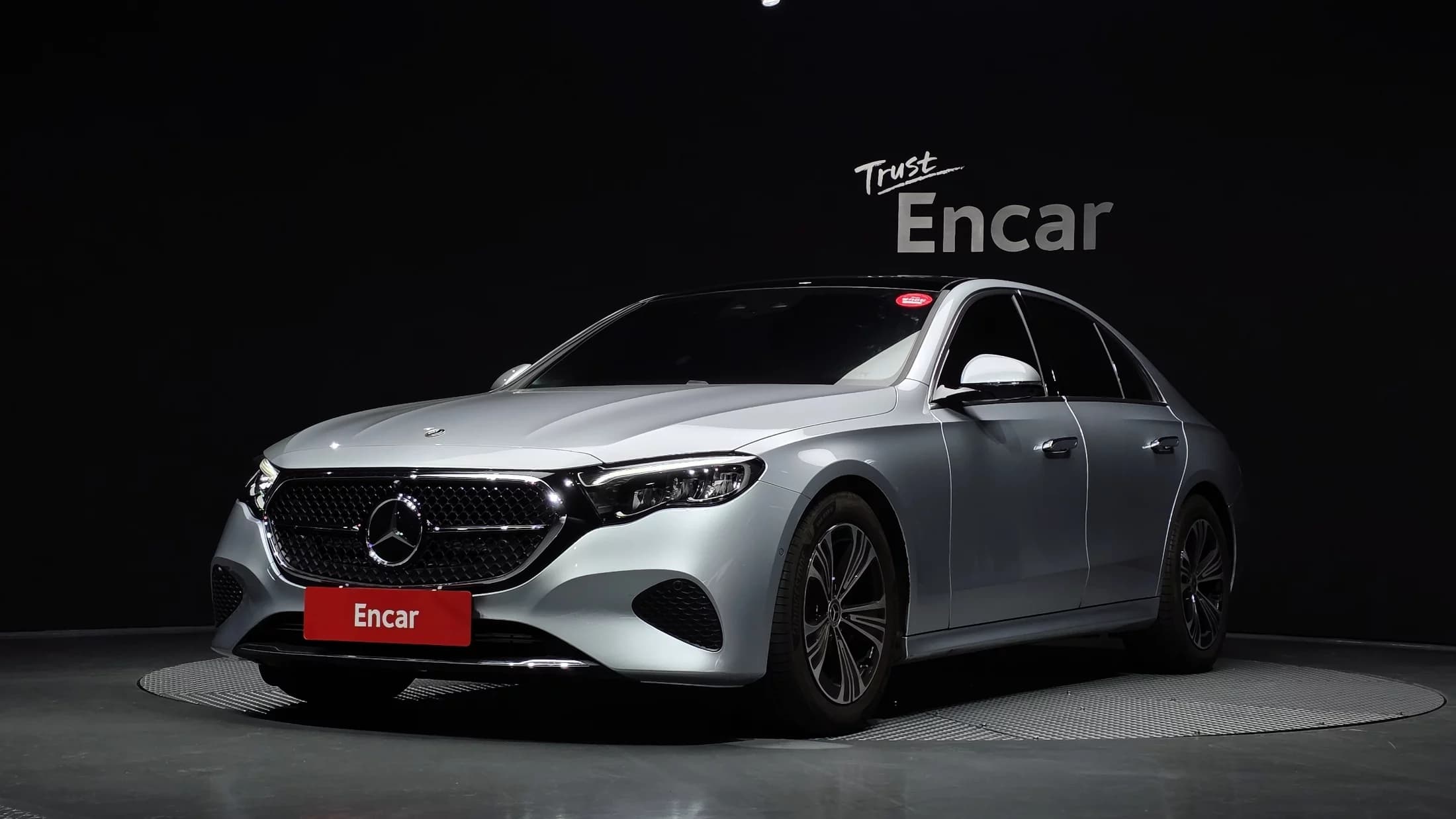 Mercedes-Benz E-Class E200 Avantgarde, 2025 г. 9986 км.