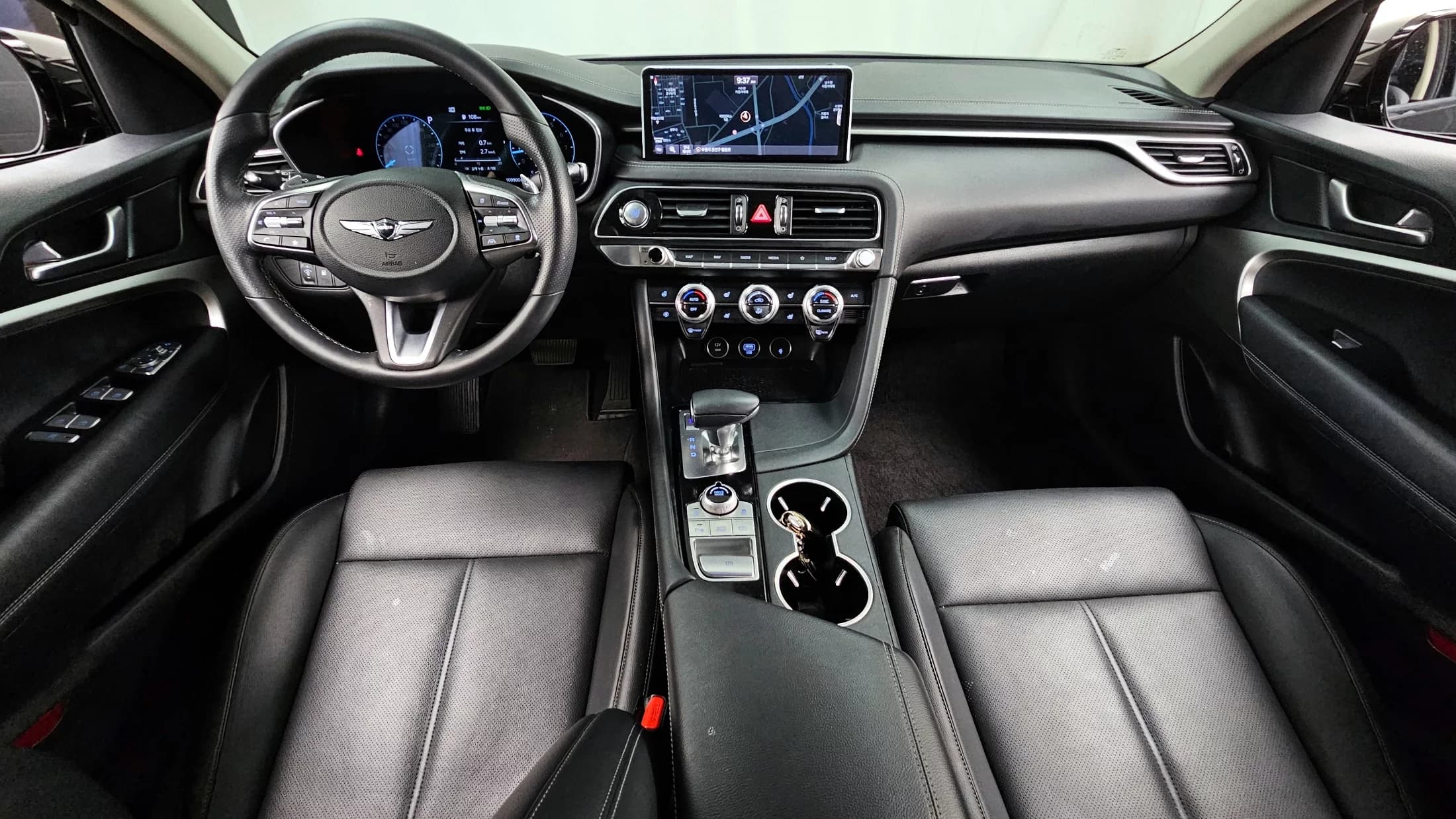 Genesis G70 Gasoline 2.0T 2WD, 2021 г. 109996 км. — фото 7